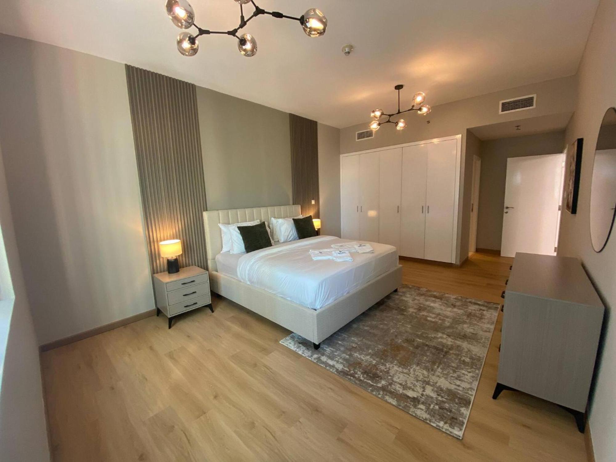 Comfy 1 Bedroom In Marina Dubai