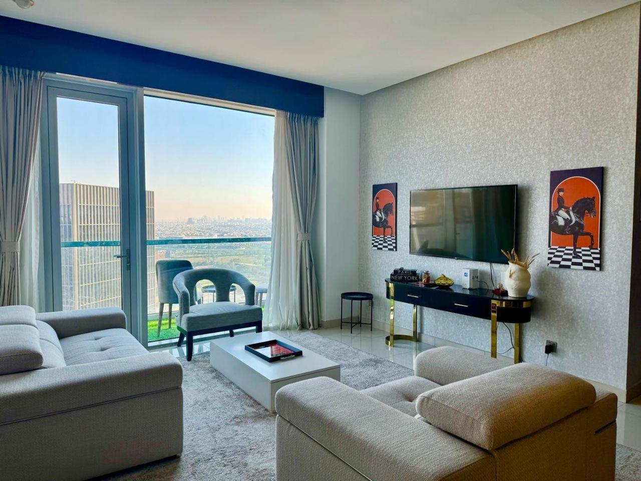 3br Penthouse - 5 Mins From Mall Apartment Dubai