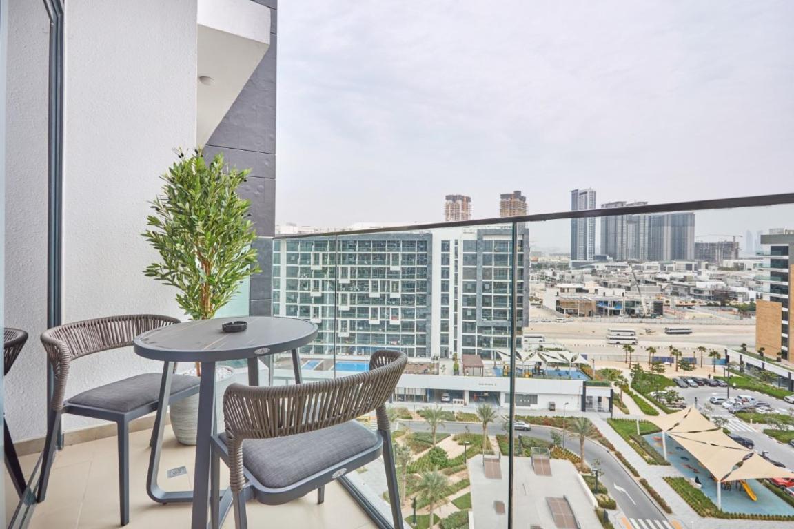 Elegant Cozy Stu Luxury 10 Min Mall Apartment *