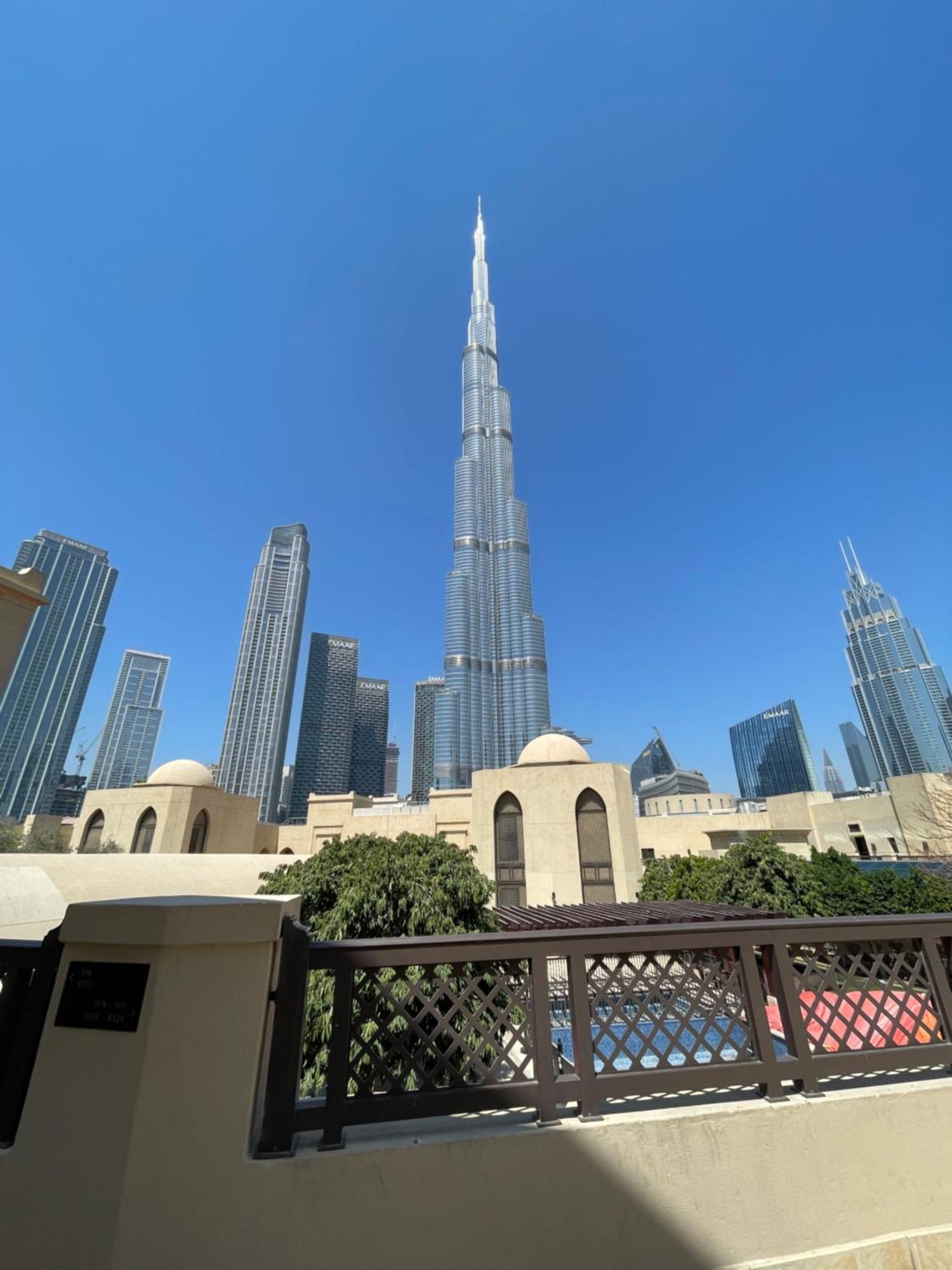Apartment Breath-taking View Of The Iconic Burj Khalifa At Your Door Step