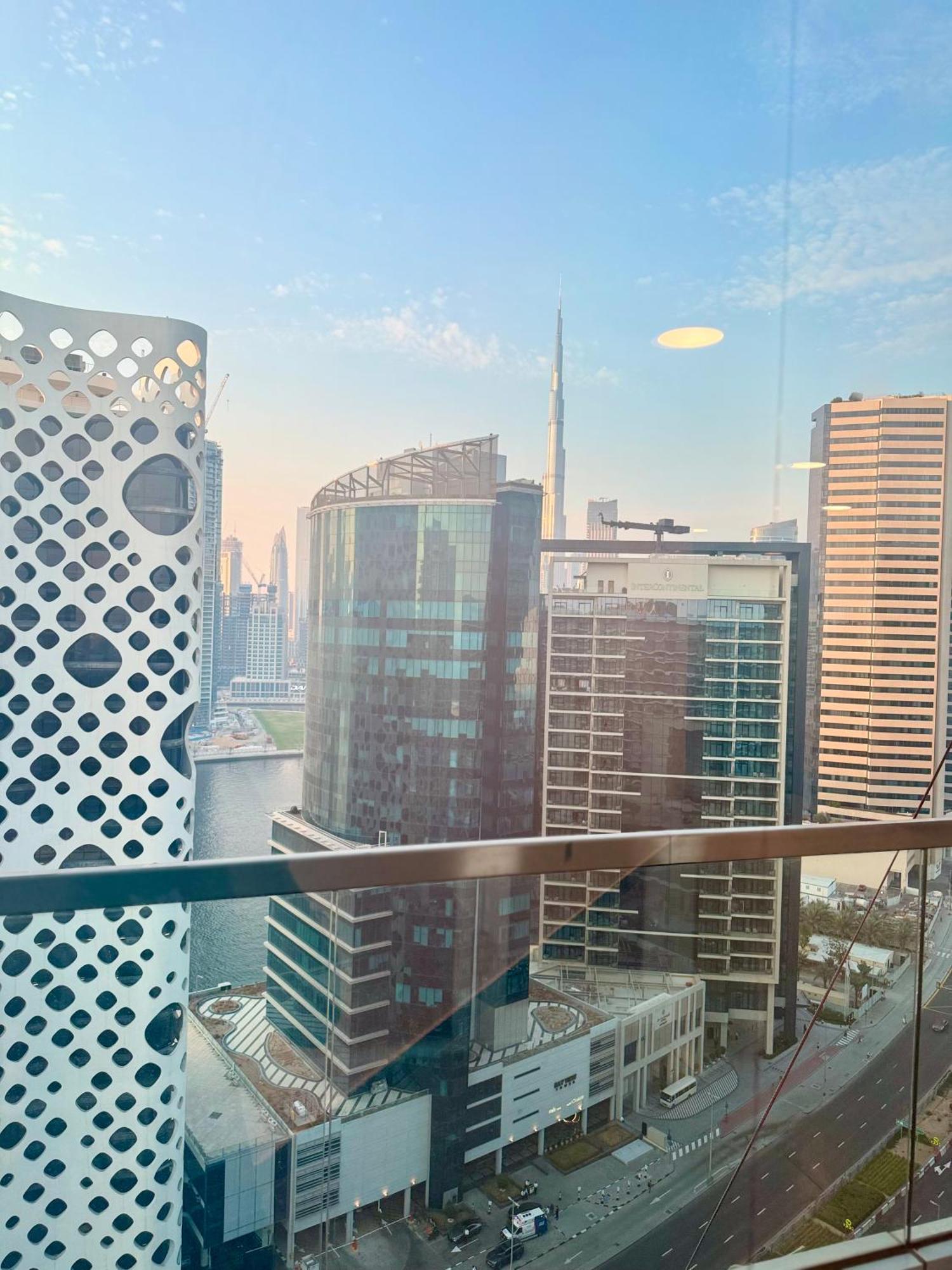 3br Penthouse - 5 Mins From Mall Dubai