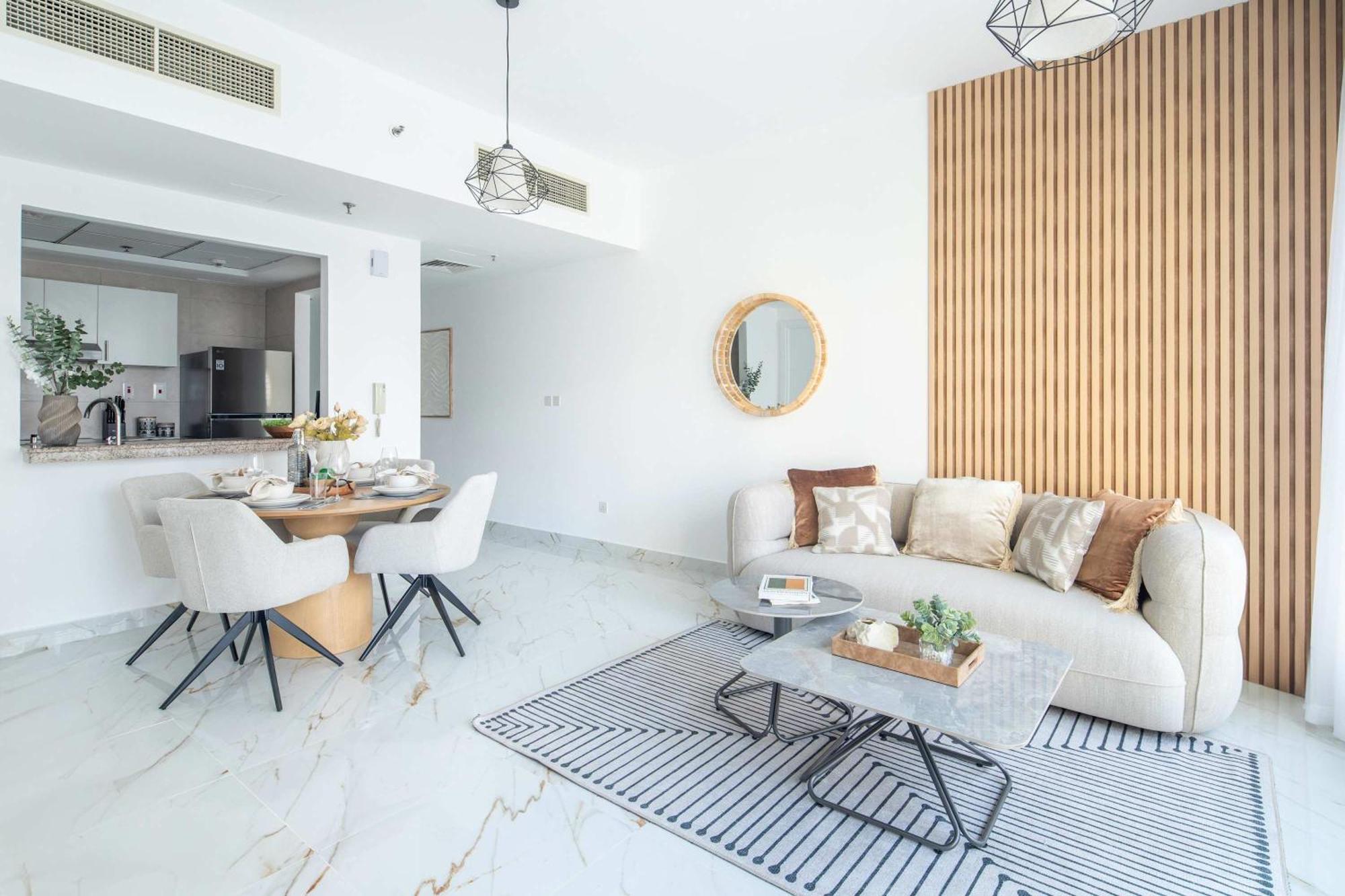 Frank Porter - The Point Tower Apartment Dubai