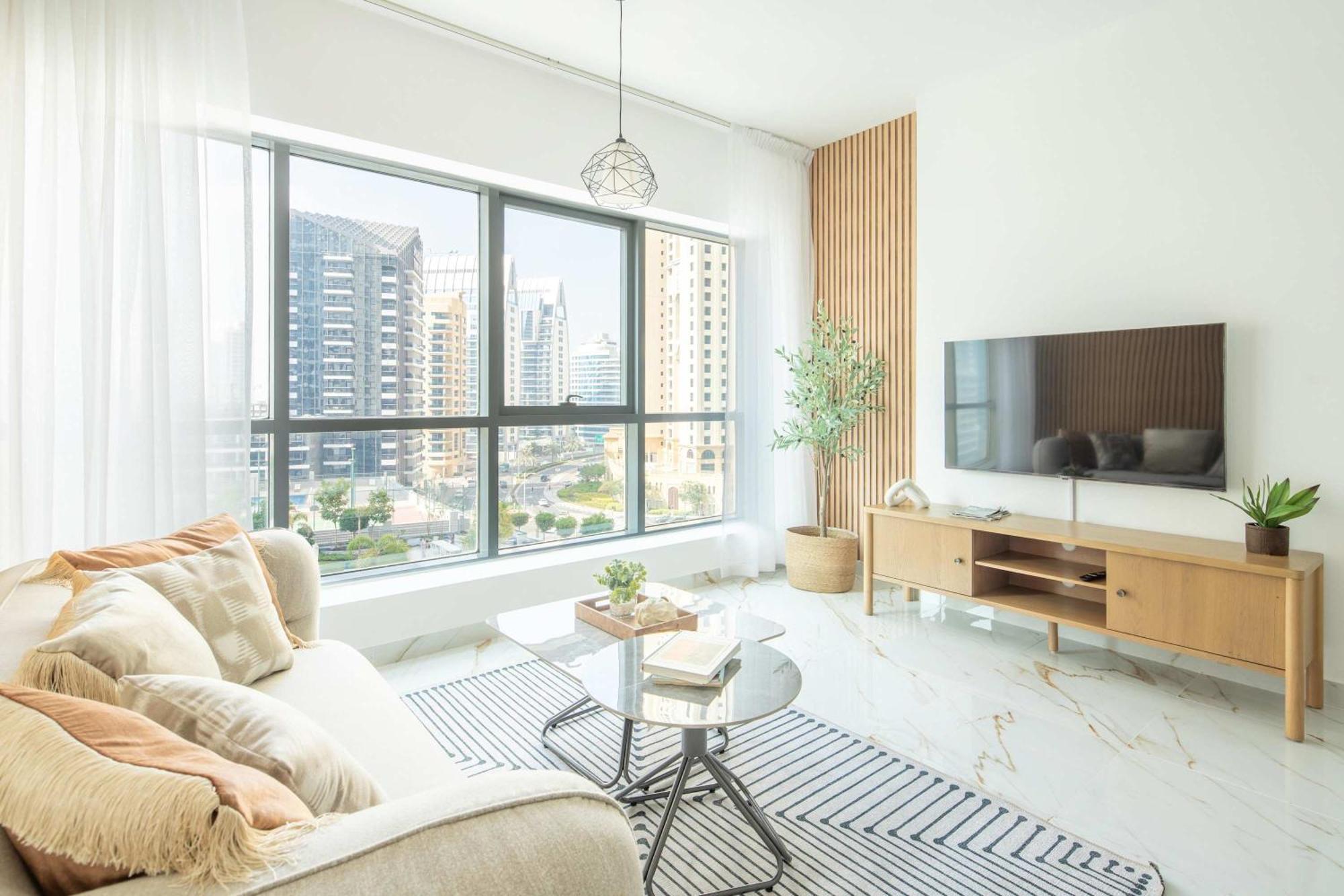 Frank Porter - The Point Tower Apartment