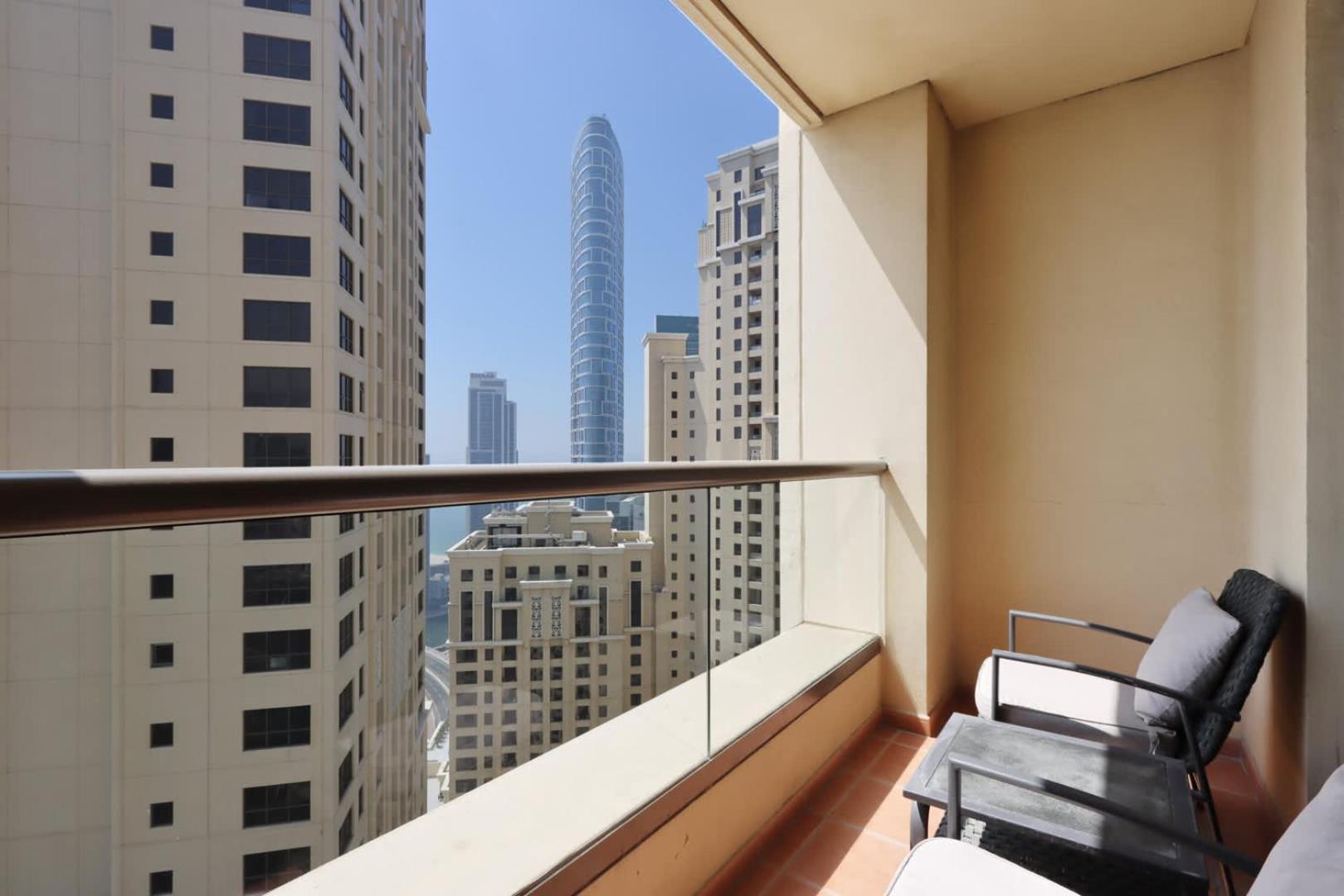 Livbnb-serene 2bhk With Marina Views