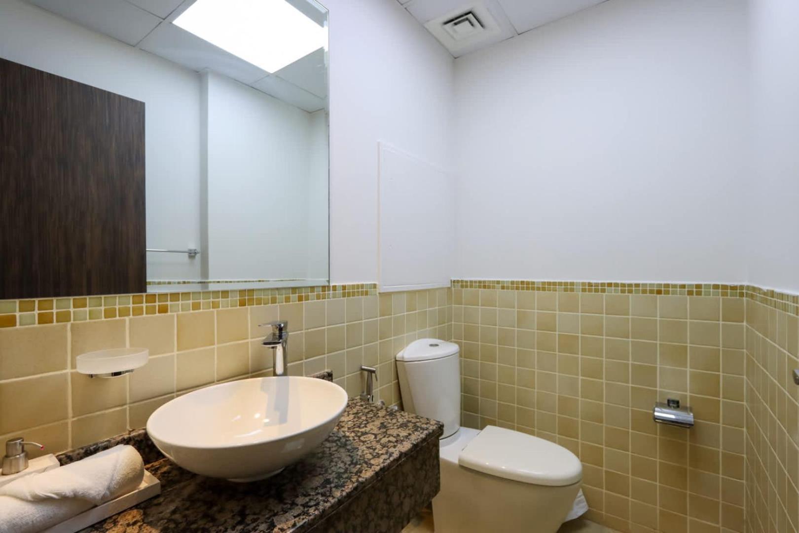 Livbnb-serene 2bhk With Marina Views *