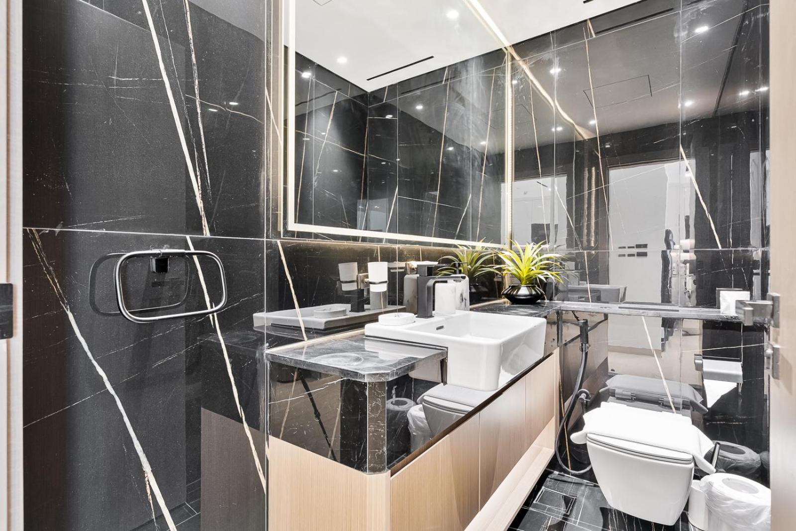 Luxury 3br With Pool And Gym Apartment Dubai