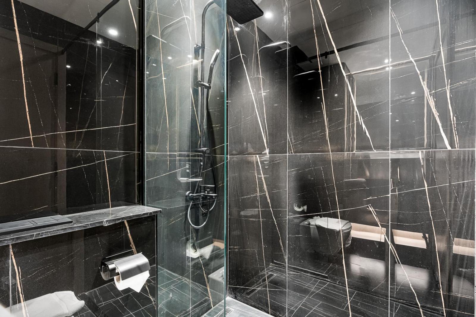 Luxury 3br With Pool And Gym Dubai