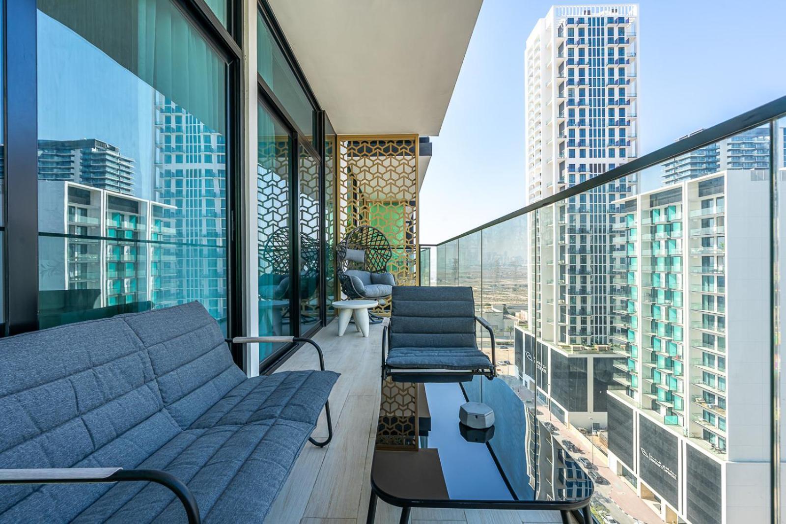 Luxury 3br With Pool And Gym Dubai