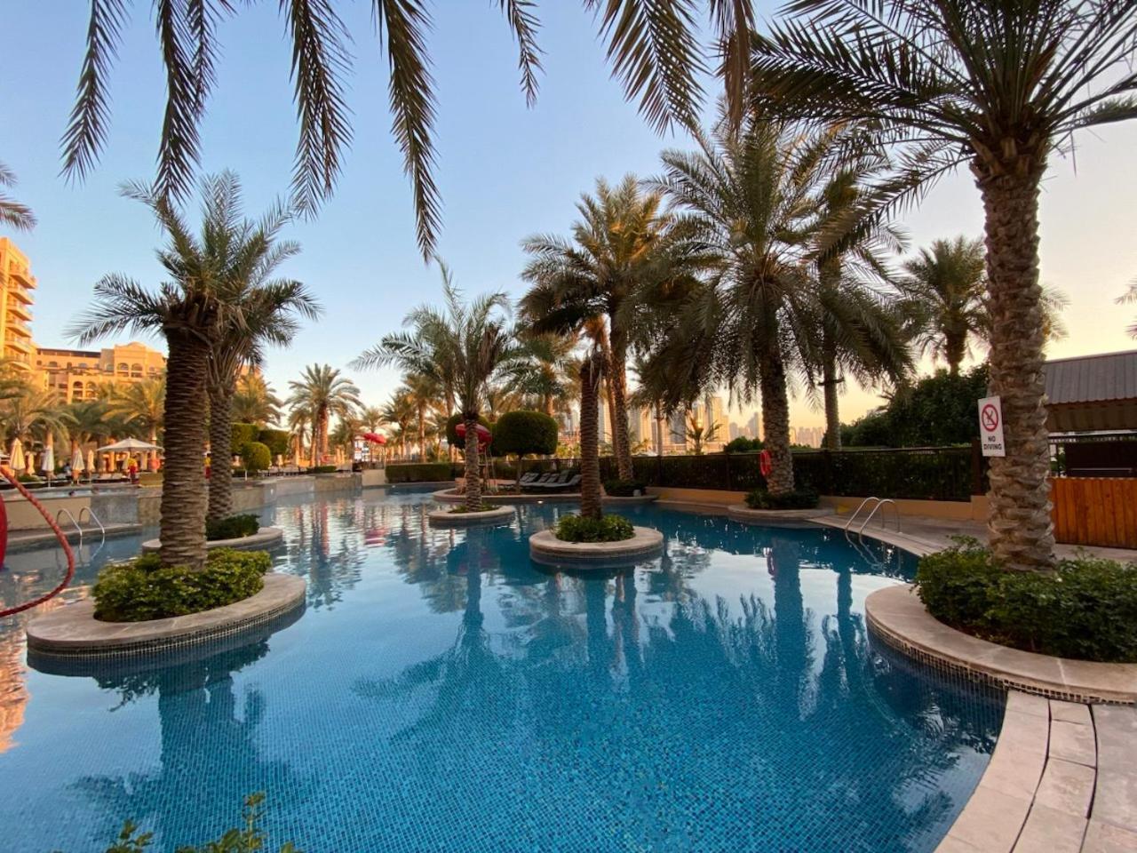 Apartment Fairmont North 2br Balcony Sea View *