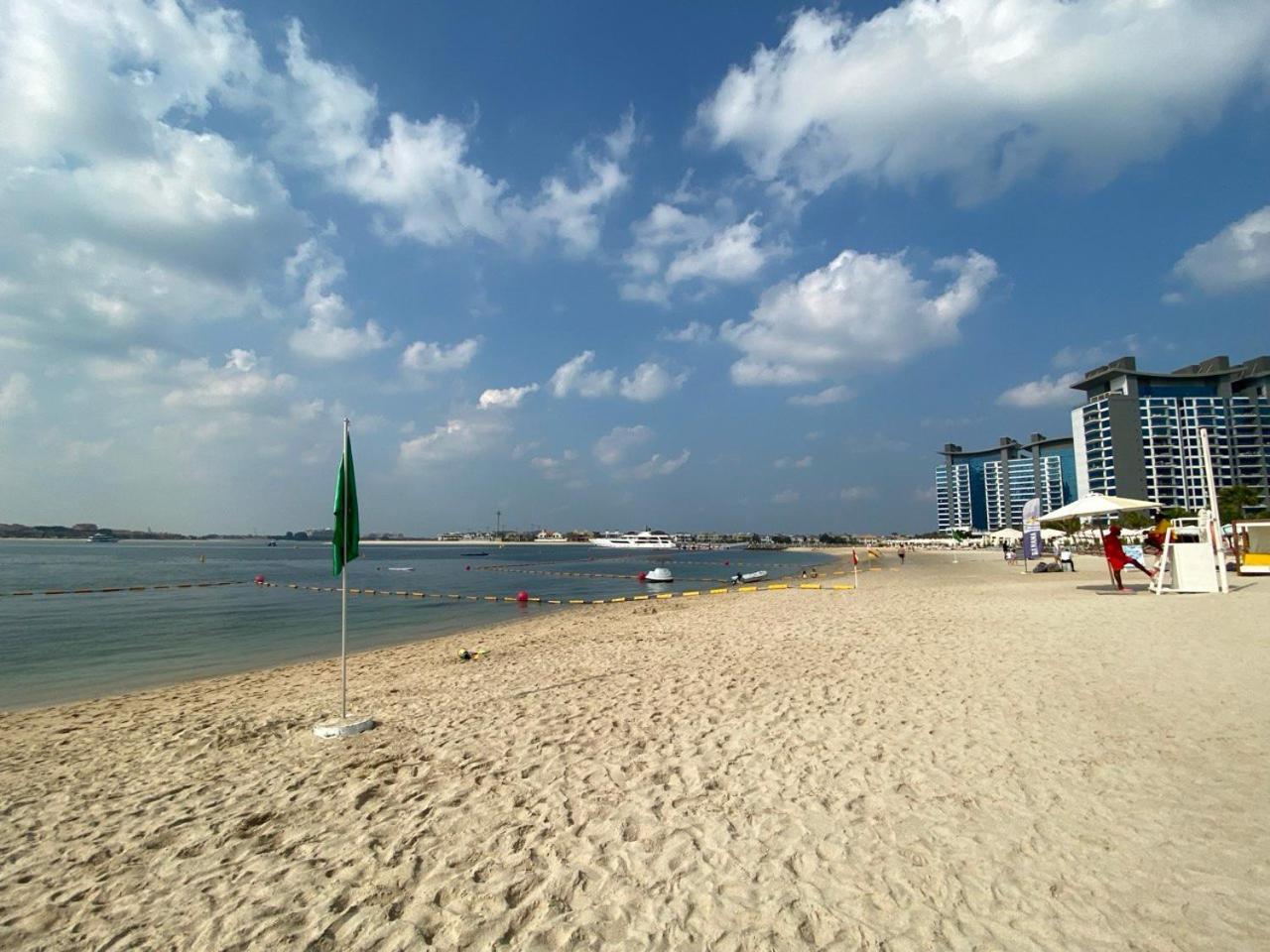 Fairmont North 2br Full Sea View
