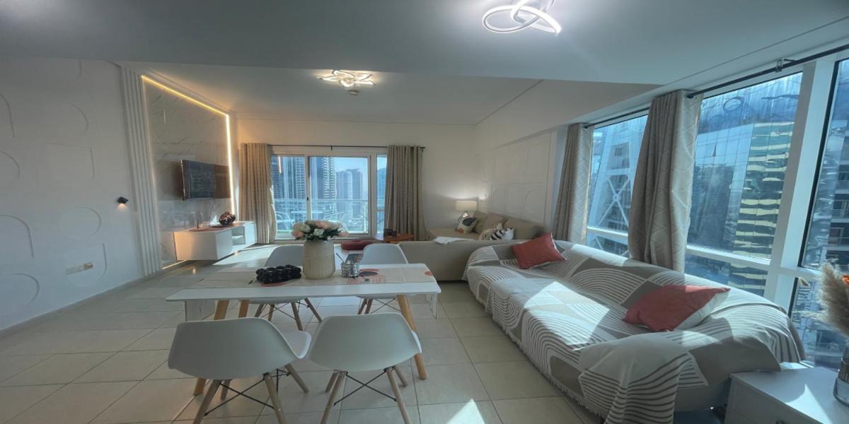 1 Bedroom Spacious - Jlt Apartment