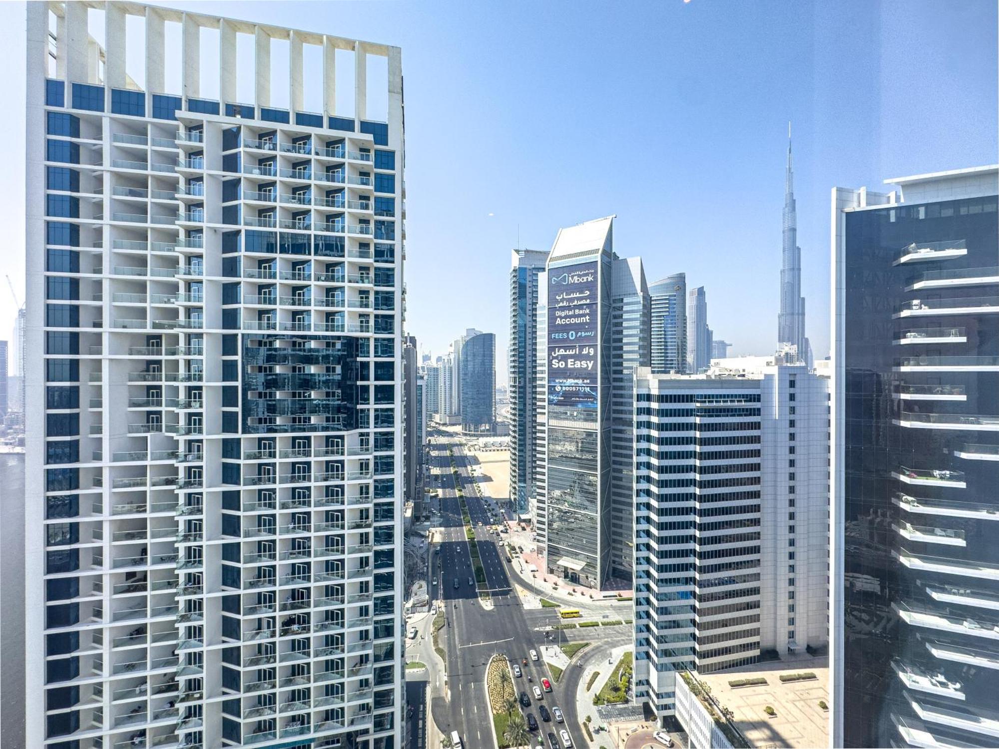 Deluxe One-bedroom In Business Bay With Burj Khalifa And Canal View * Dubai