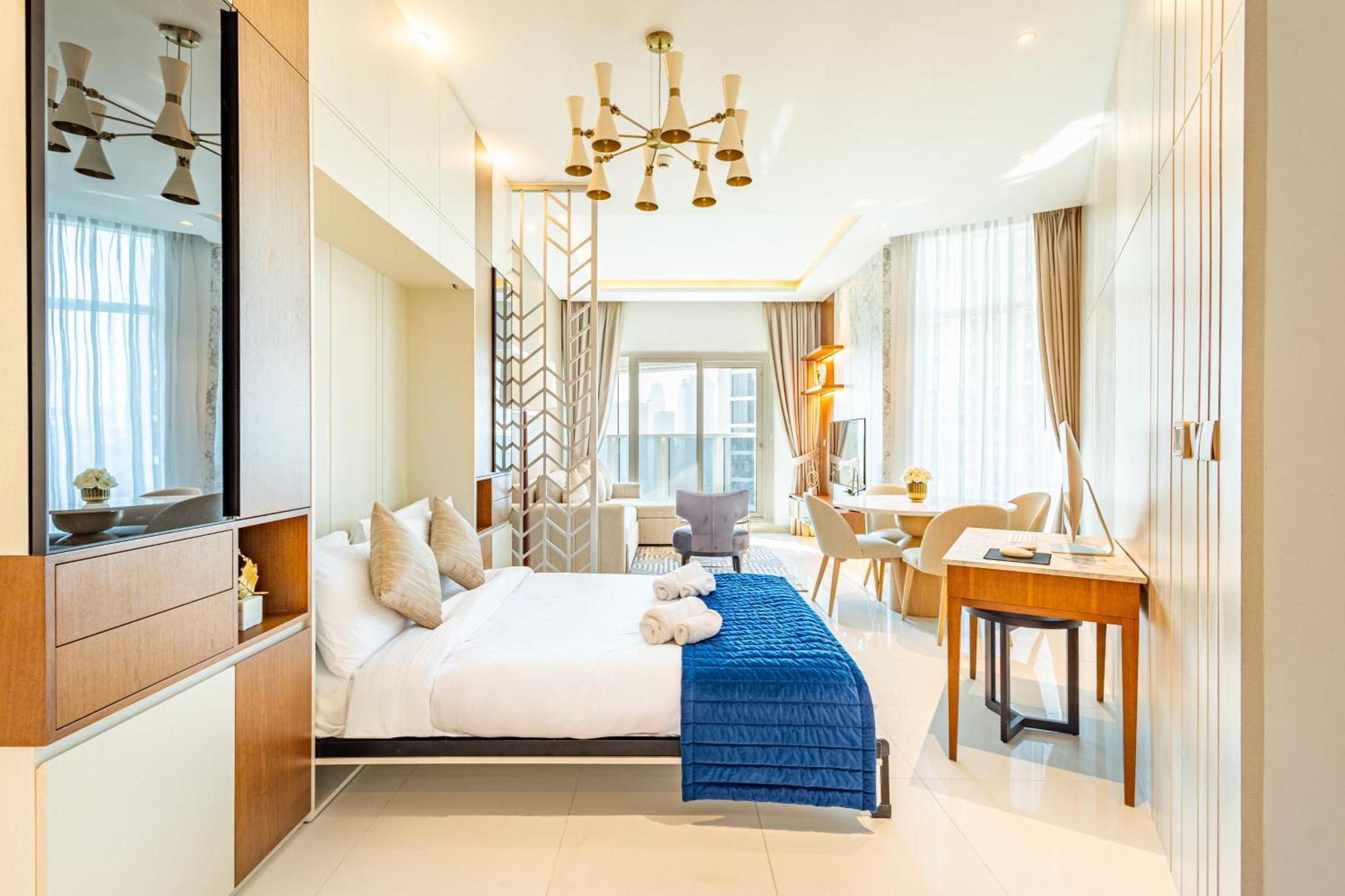 Deluxe One-bedroom In Business Bay With Burj Khalifa And Canal View * Dubai