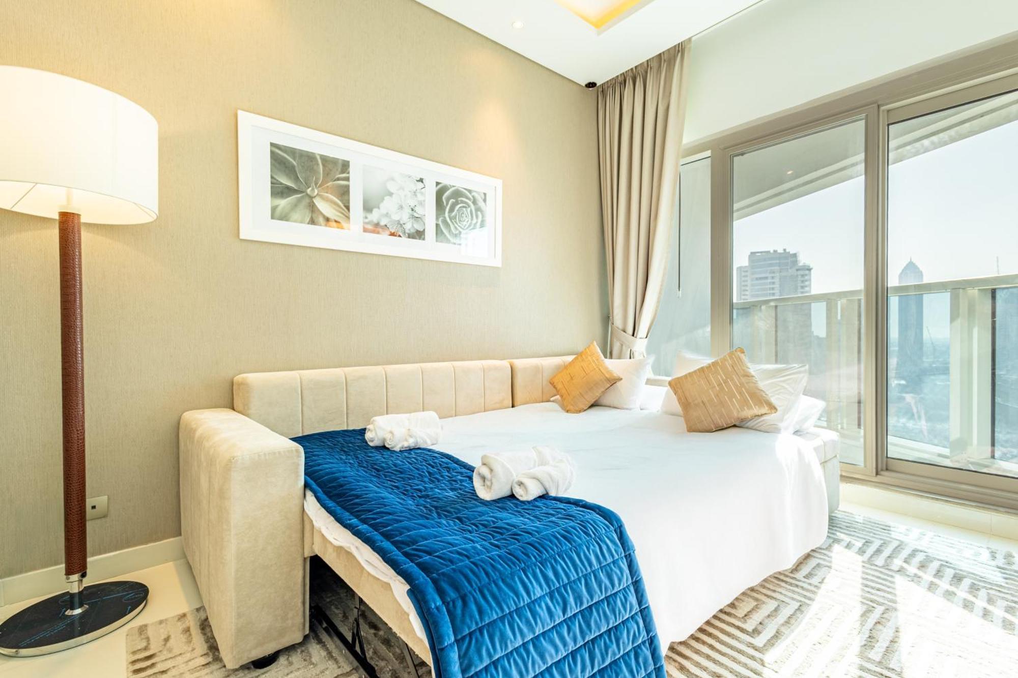 Apartment Deluxe One-bedroom In Business Bay With Burj Khalifa And Canal View *