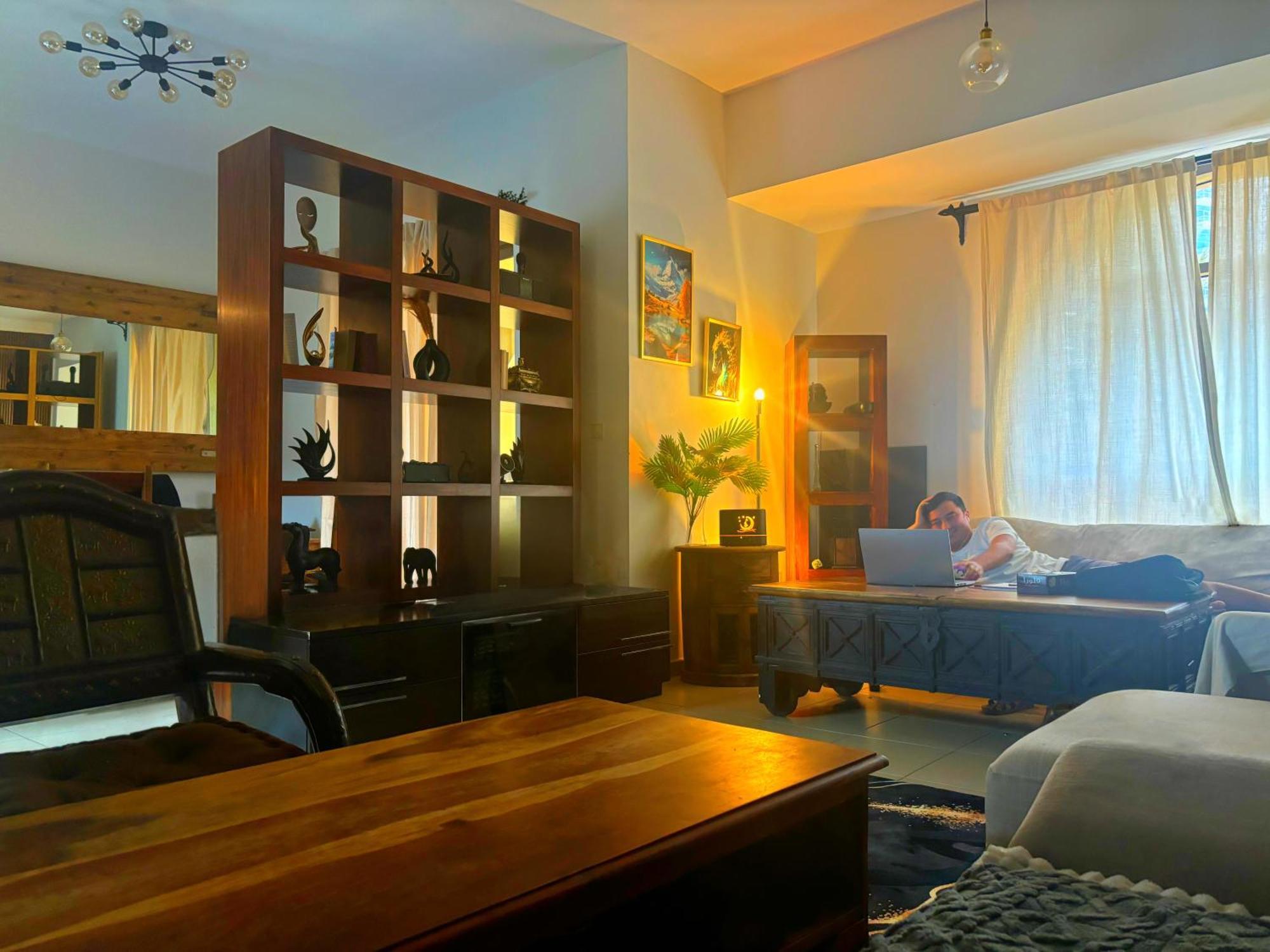 King Bed - Dubai