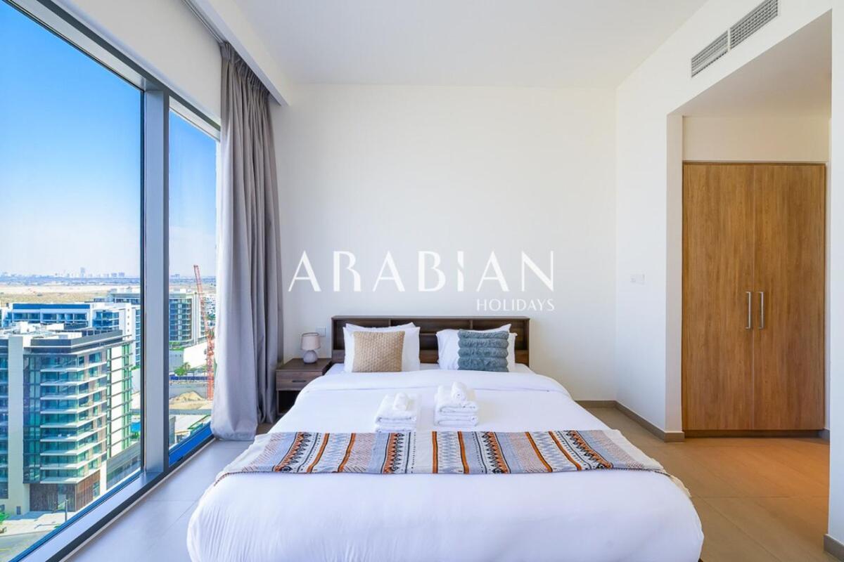 Contemporary 2 Bedroom In The Heart Of Hills Apartment Dubai