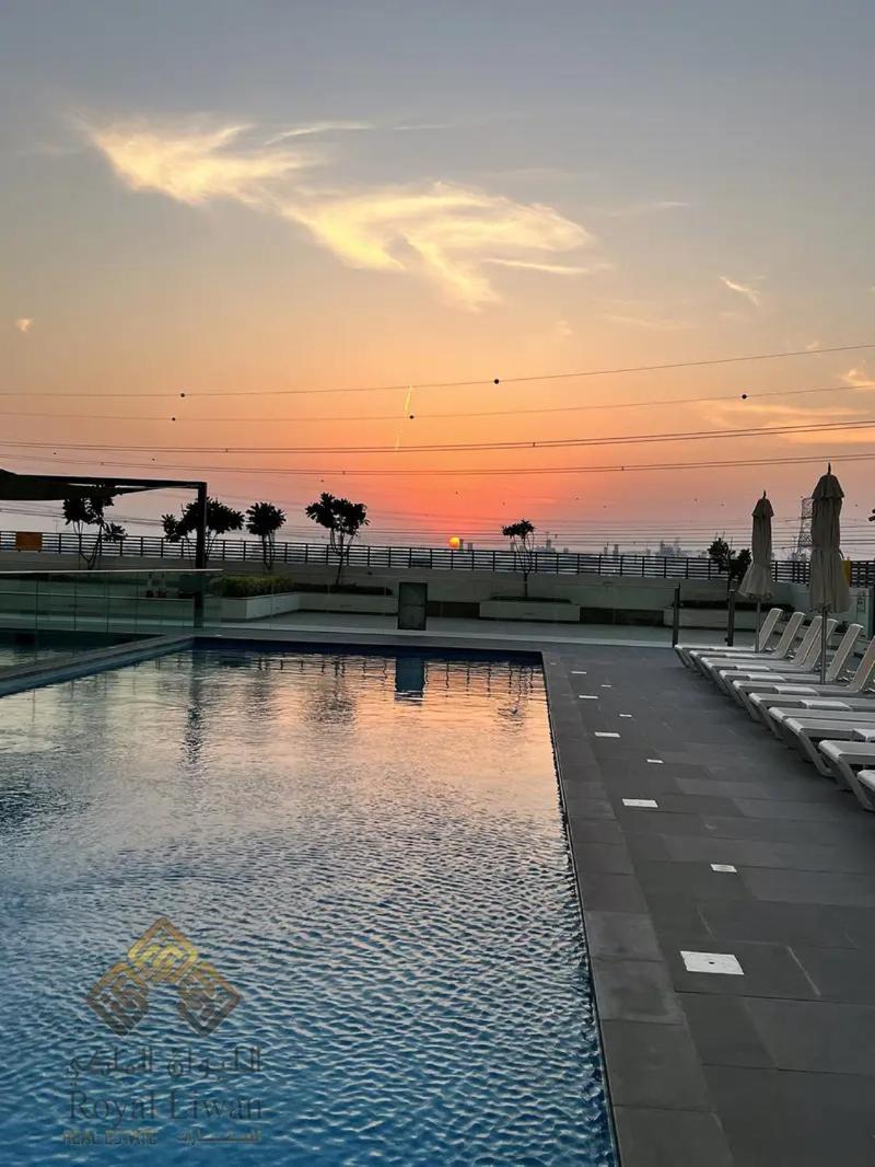 Starts Here With Amazing With Walking Distance To Metro Apartment *