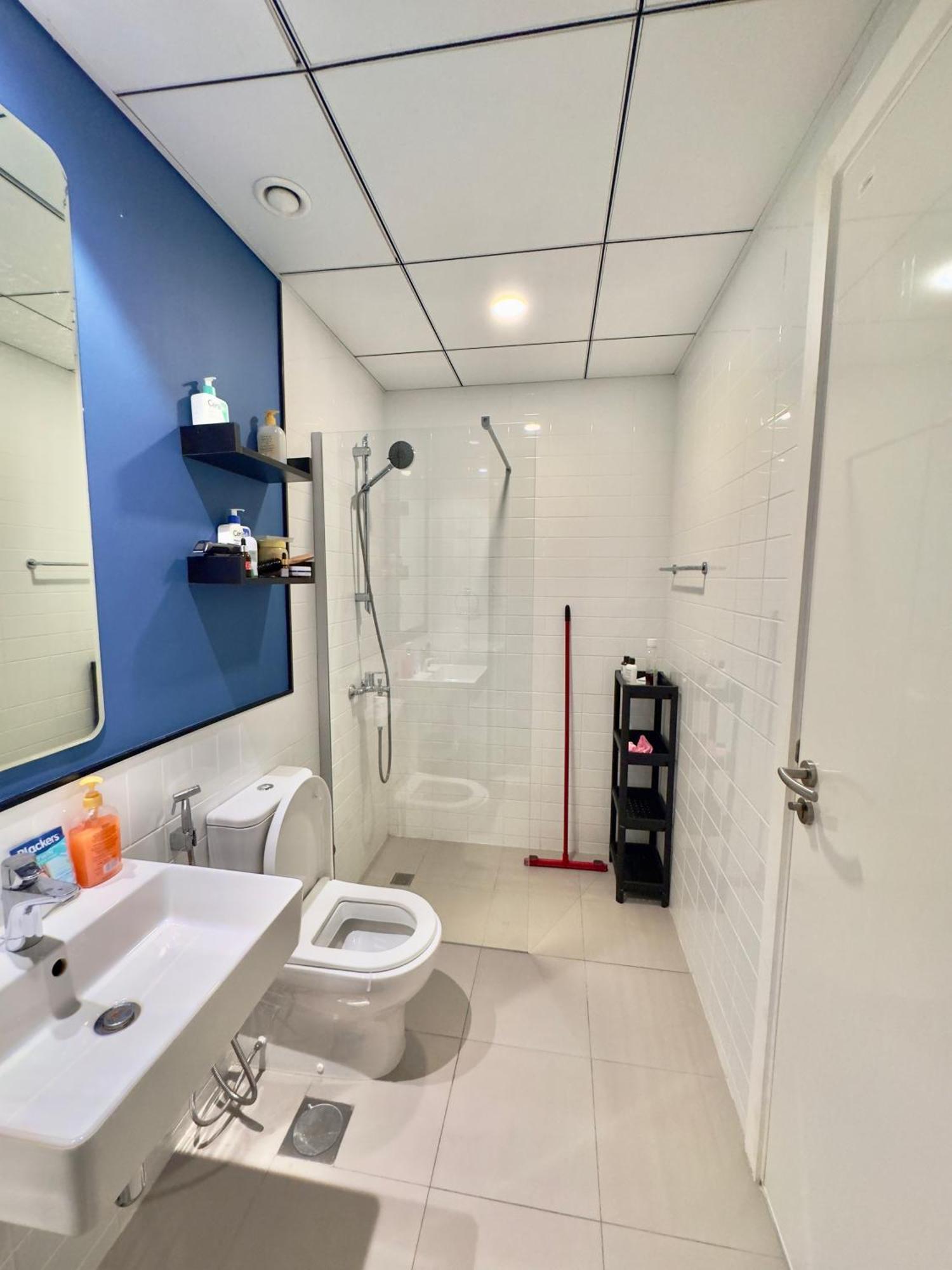 Starts Here With Amazing With Walking Distance To Metro Dubai