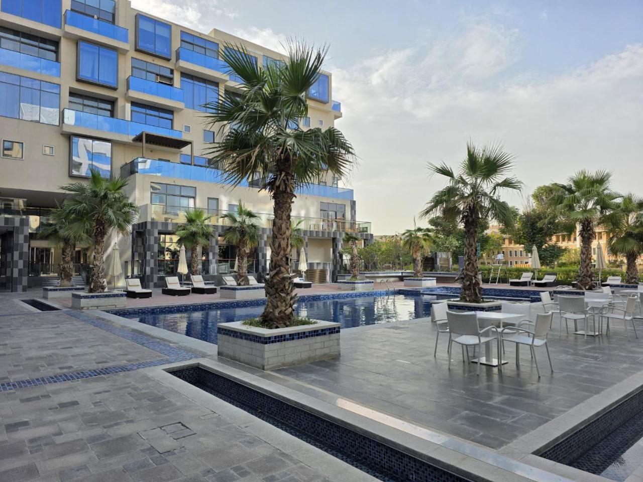 Elite Business & Family Turnkey 2br In Oia Motor