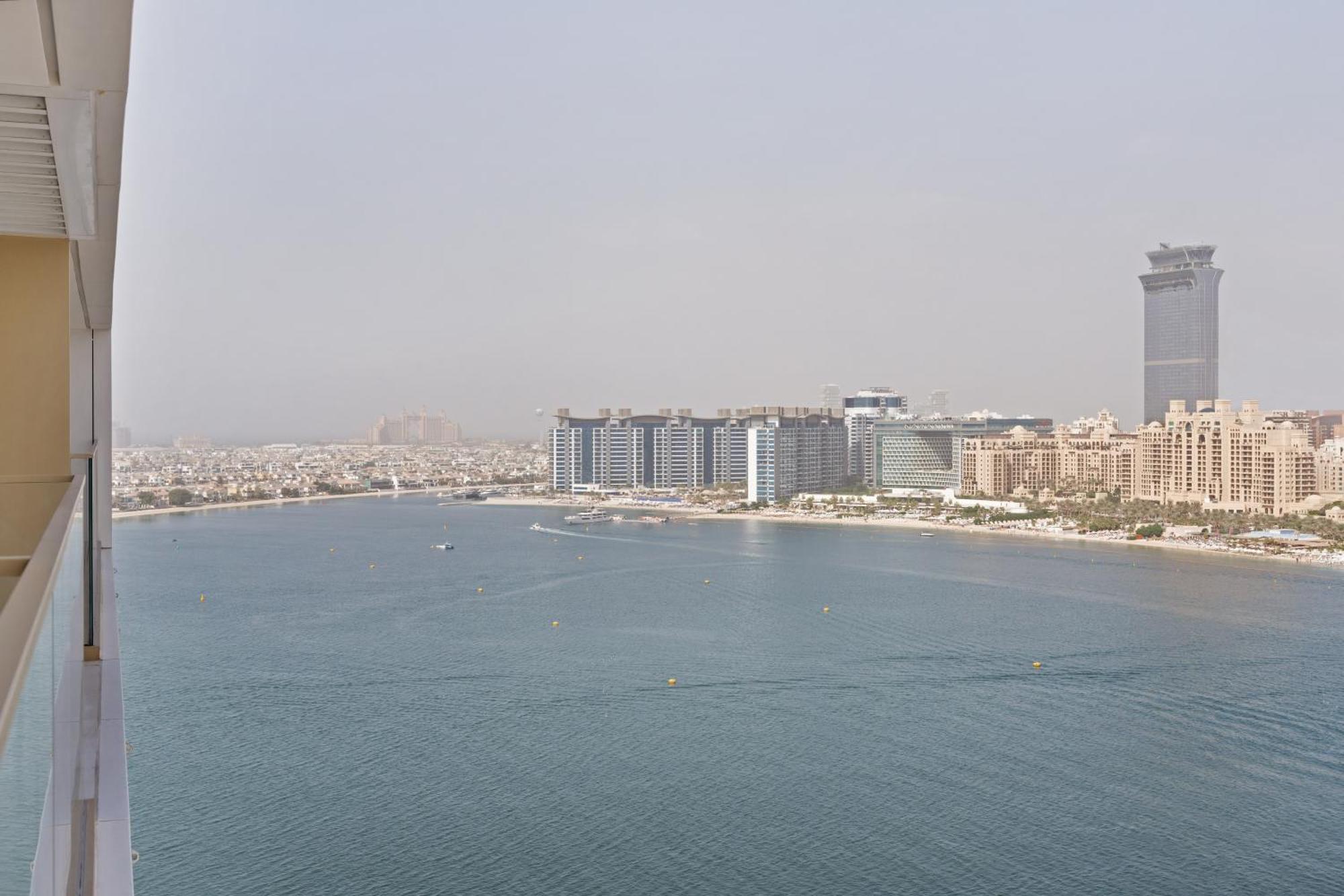 View 1br At Beachfront 50 Off Eid Offer Apartment Dubai