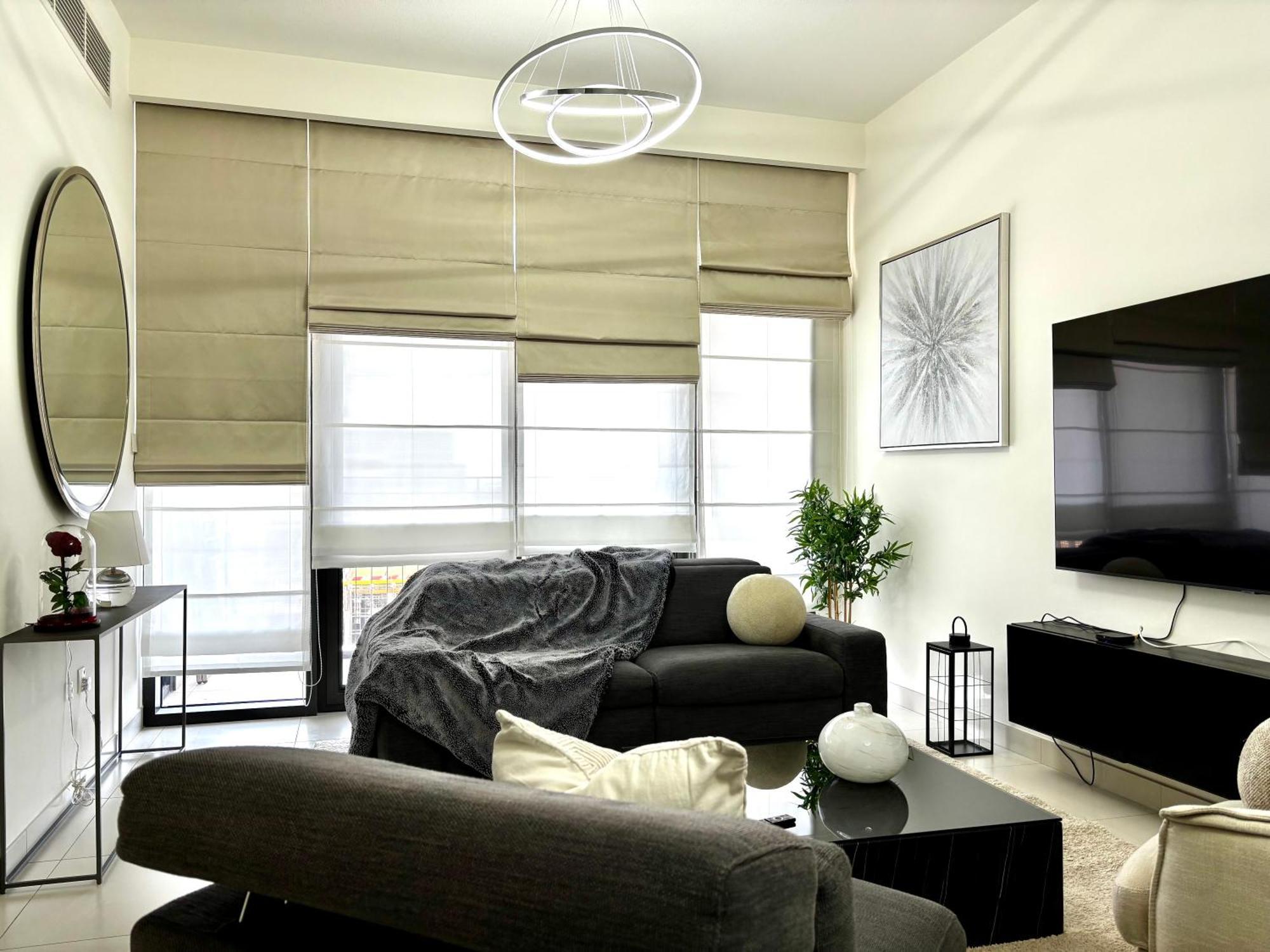 Enjoy A Modern And Trendy Apartment In The Heart Of Dubai