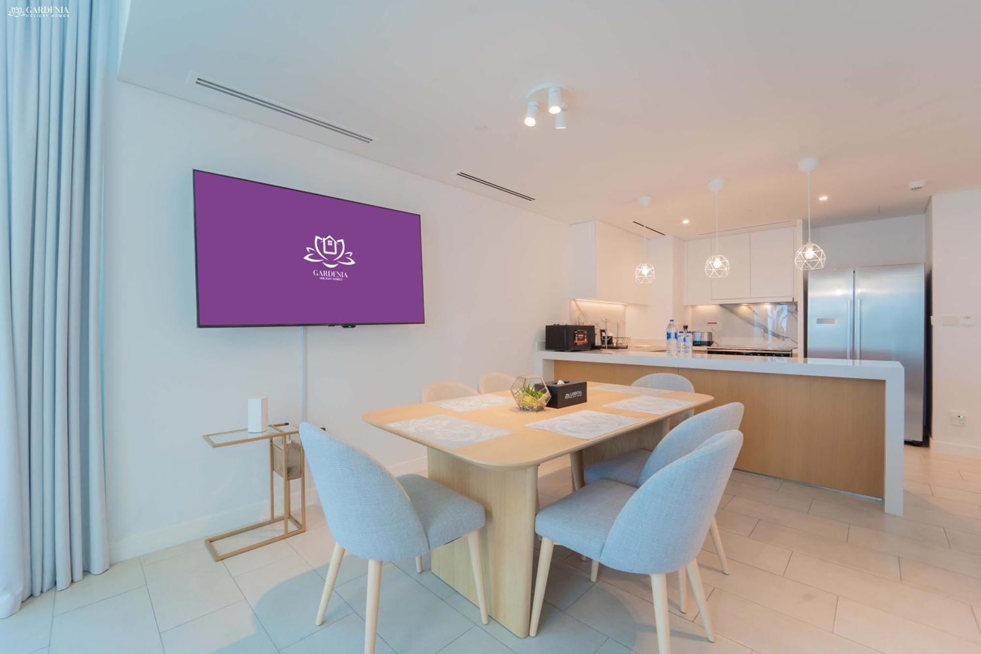 Apartment Jbr - Private Access Full Sea View At La-vie By Gardenia