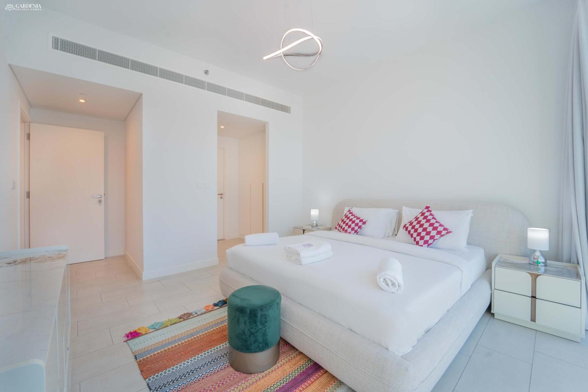 Jbr - Private Access Full Sea View At La-vie By Gardenia Dubai