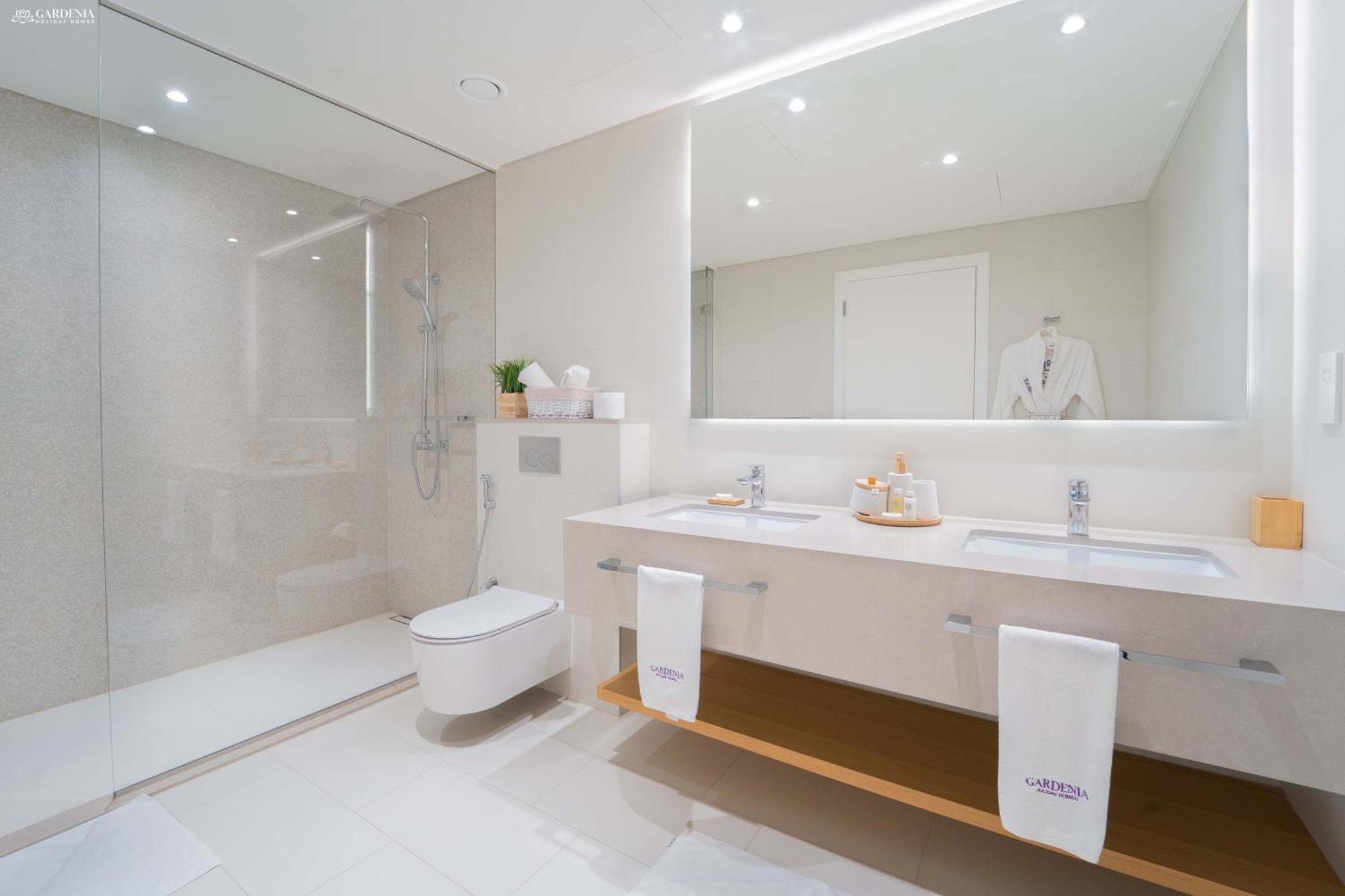 Jbr - Private Access Full Sea View At La-vie By Gardenia