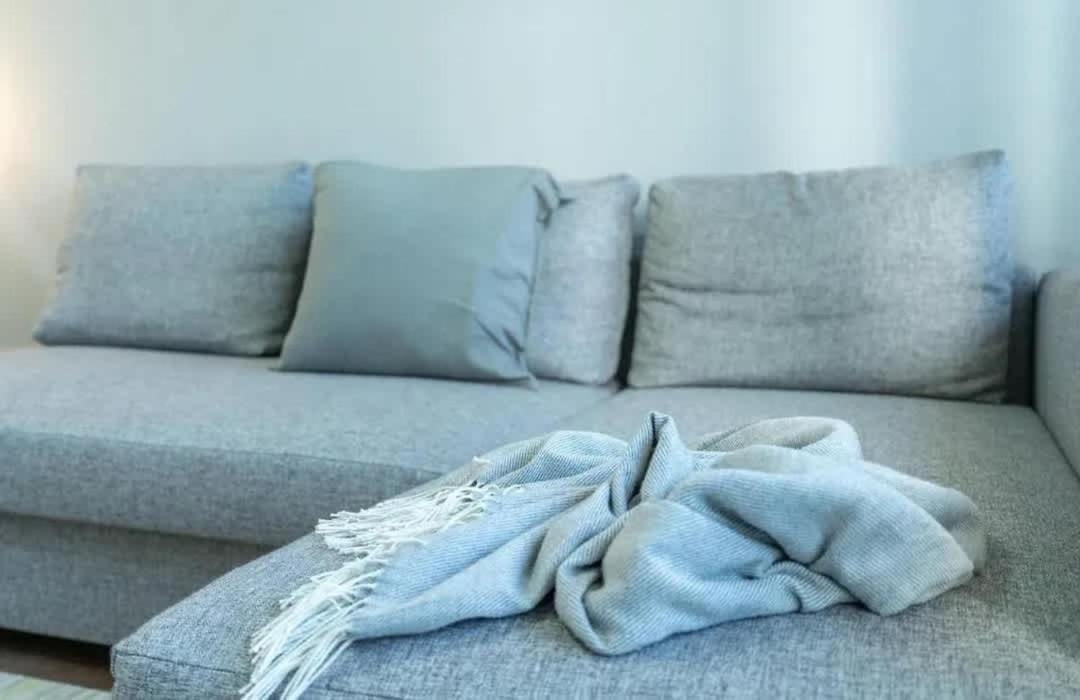 Stunning 2 Bed Great Metro Access