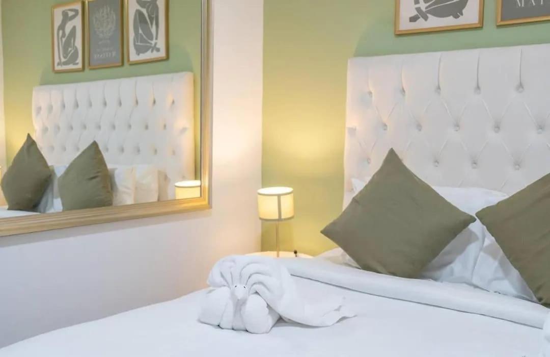 Apartment Stunning 2 Bed Great Metro Access *