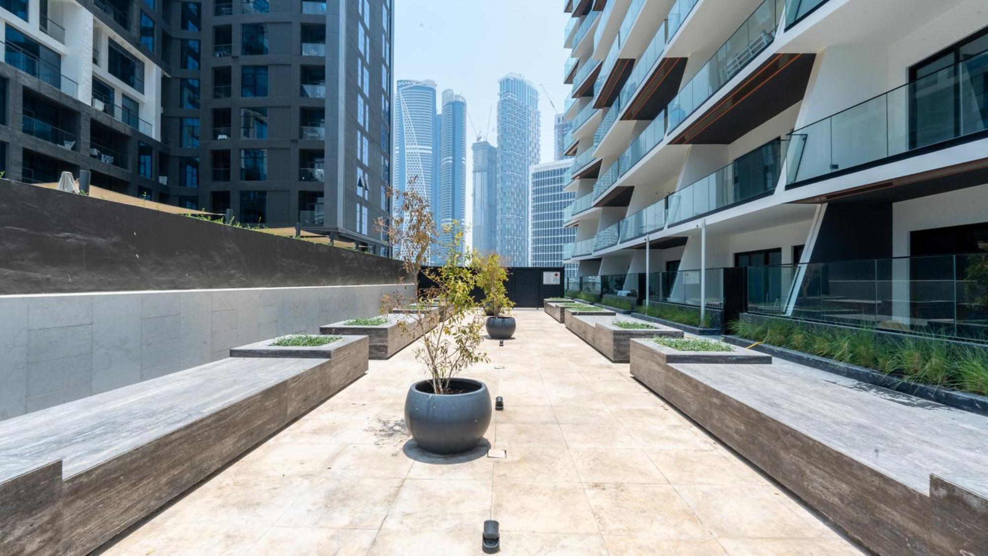 Apartment Keyrock Living - Binghatti Canal Sky Retreat