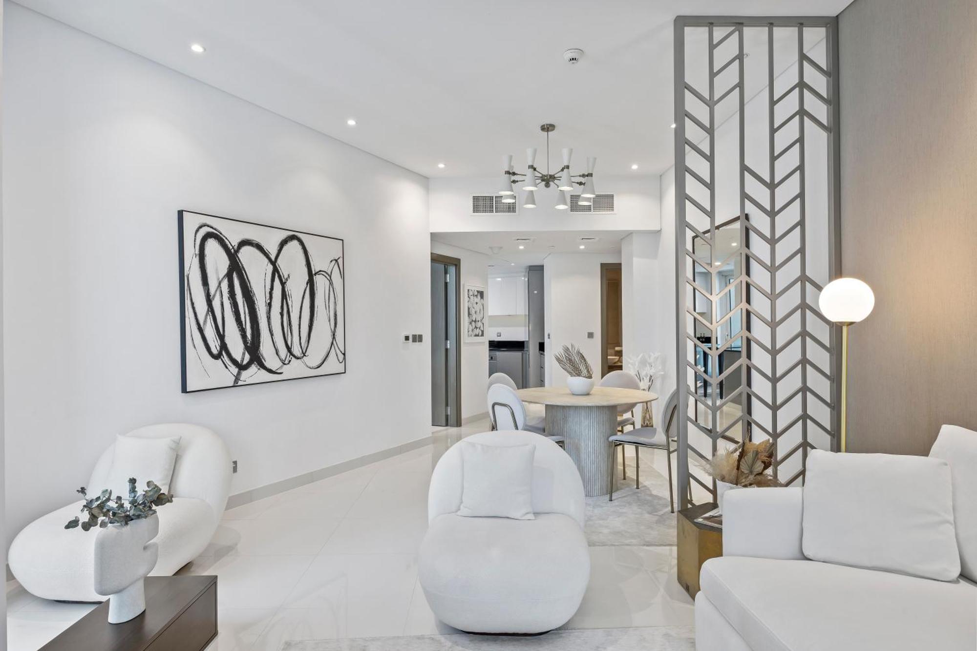 Apartment Your Stylish Getaway Near The Iconic Burj Khalifa *