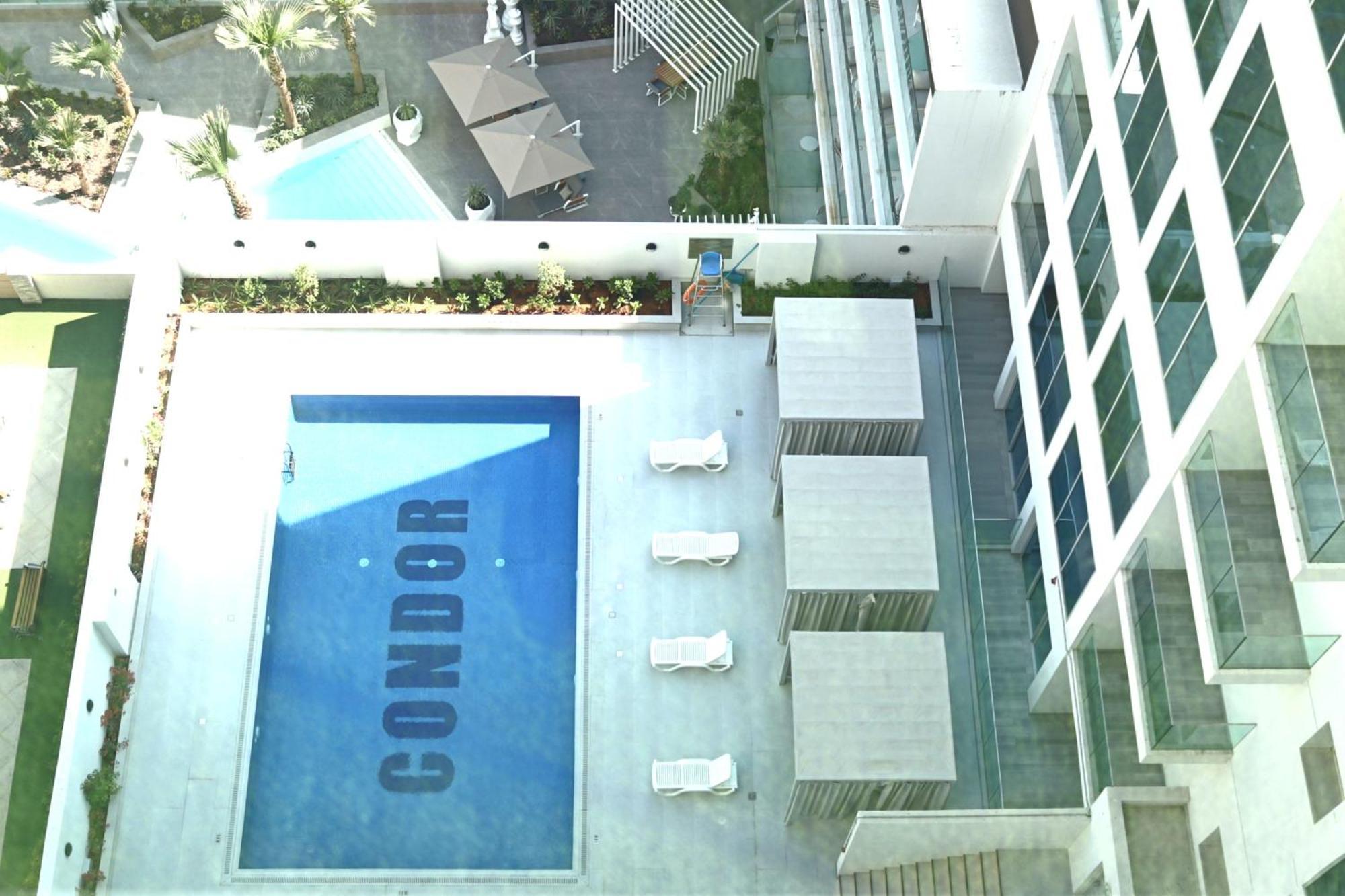 Condor Concept 7 - Jvc Apartment *
