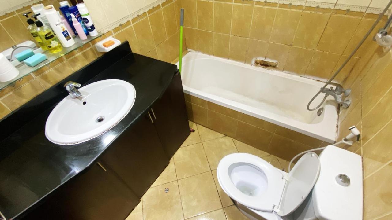 Homestay Classic Opposite To Mirdif Center Dubai