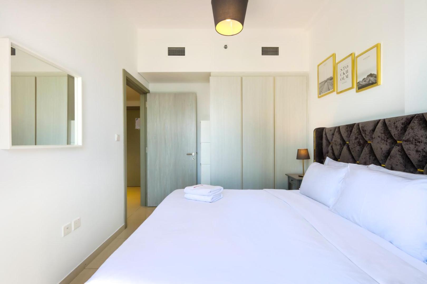 Canalfront Gem 1br In Zada Tower By Livbnb