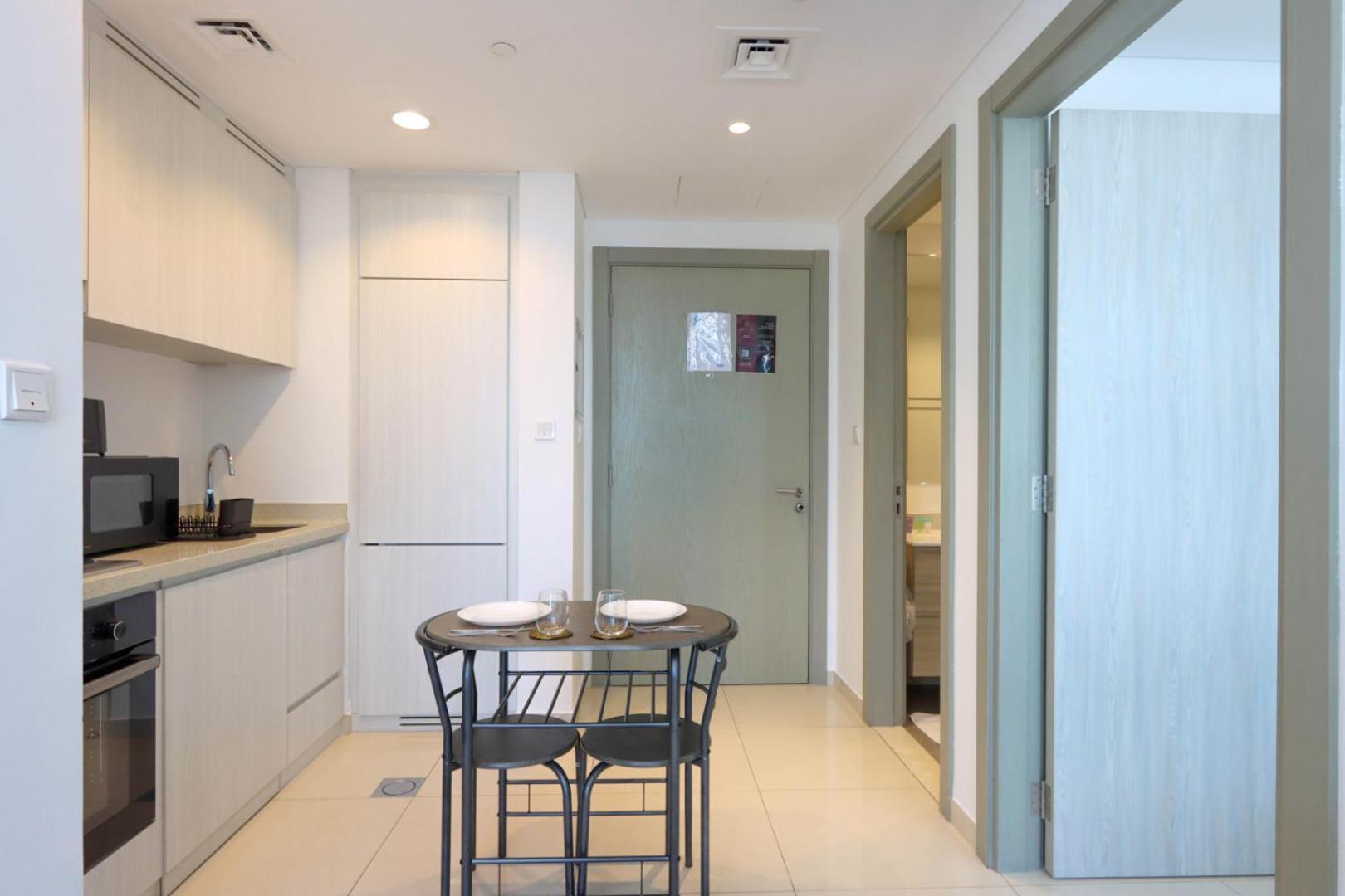 Canalfront Gem 1br In Zada Tower By Livbnb Apartment Dubai