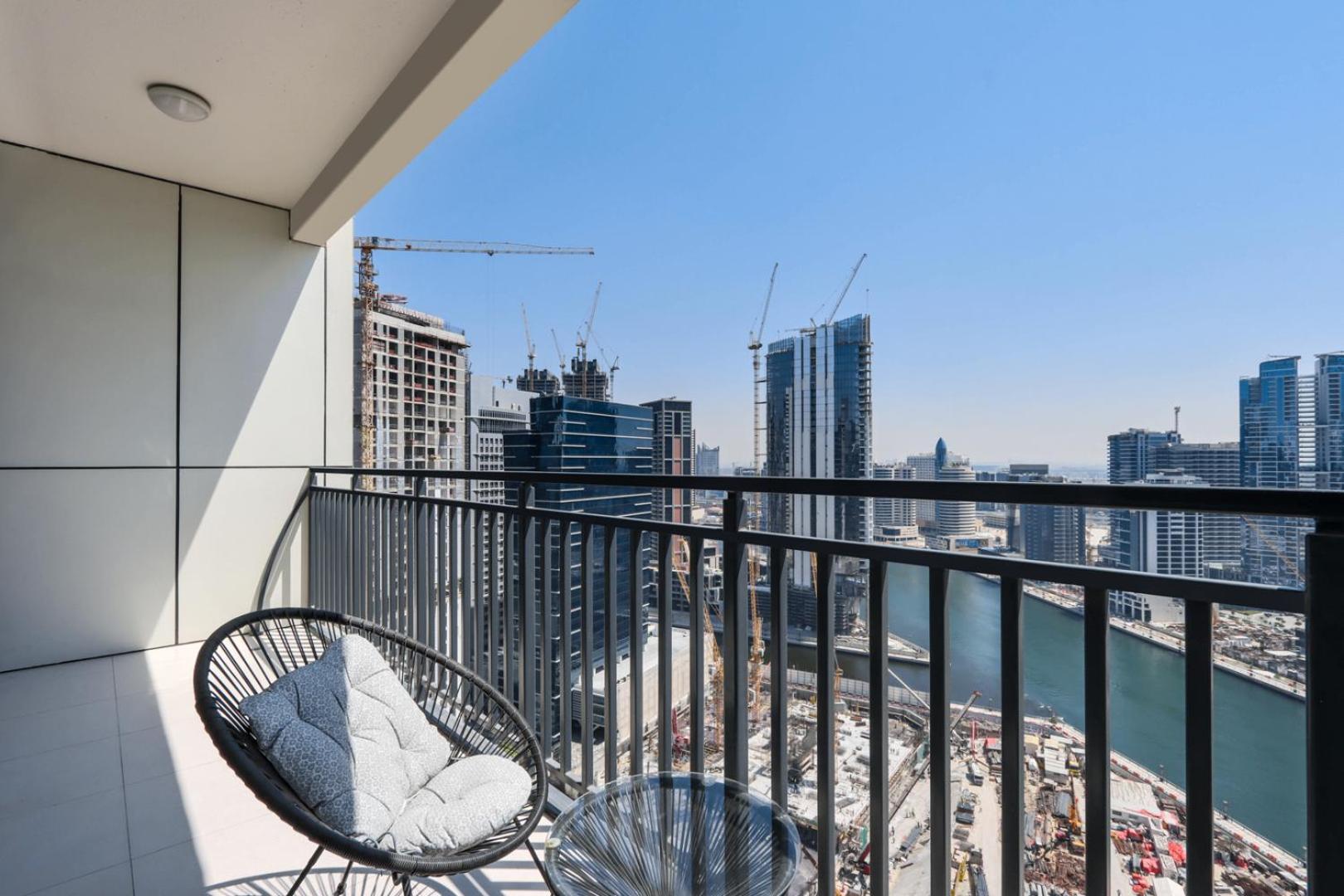 Apartment Canalfront Gem 1br In Zada Tower By Livbnb Dubai