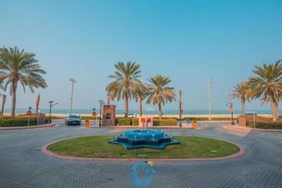 106sa Sophisticated 3-bhk In Palm Jumeirah Apartment *