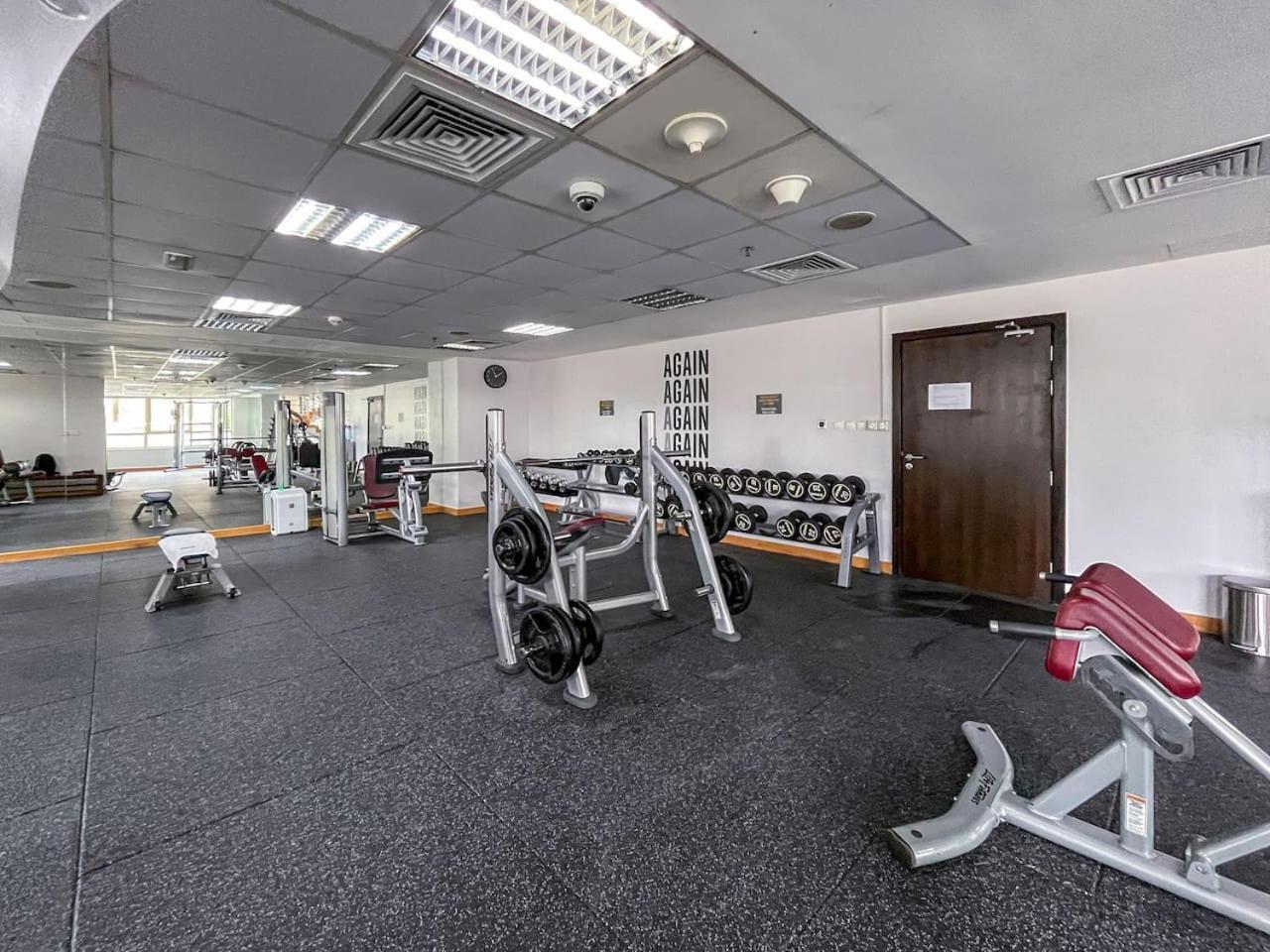 Waterfront Marina 3-bedroom Sanctuary Apartment Dubai