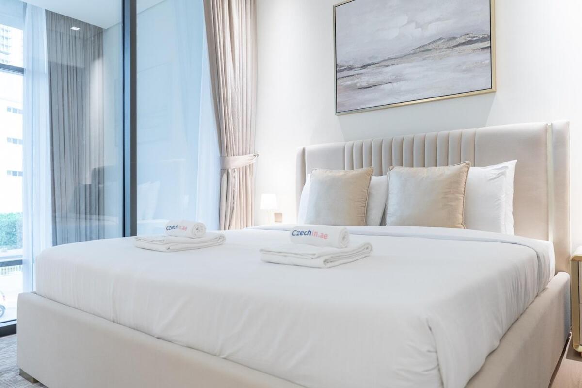 Apartment Elegant 1bhk By Czechin Luxe With Pool And Gym Dubai