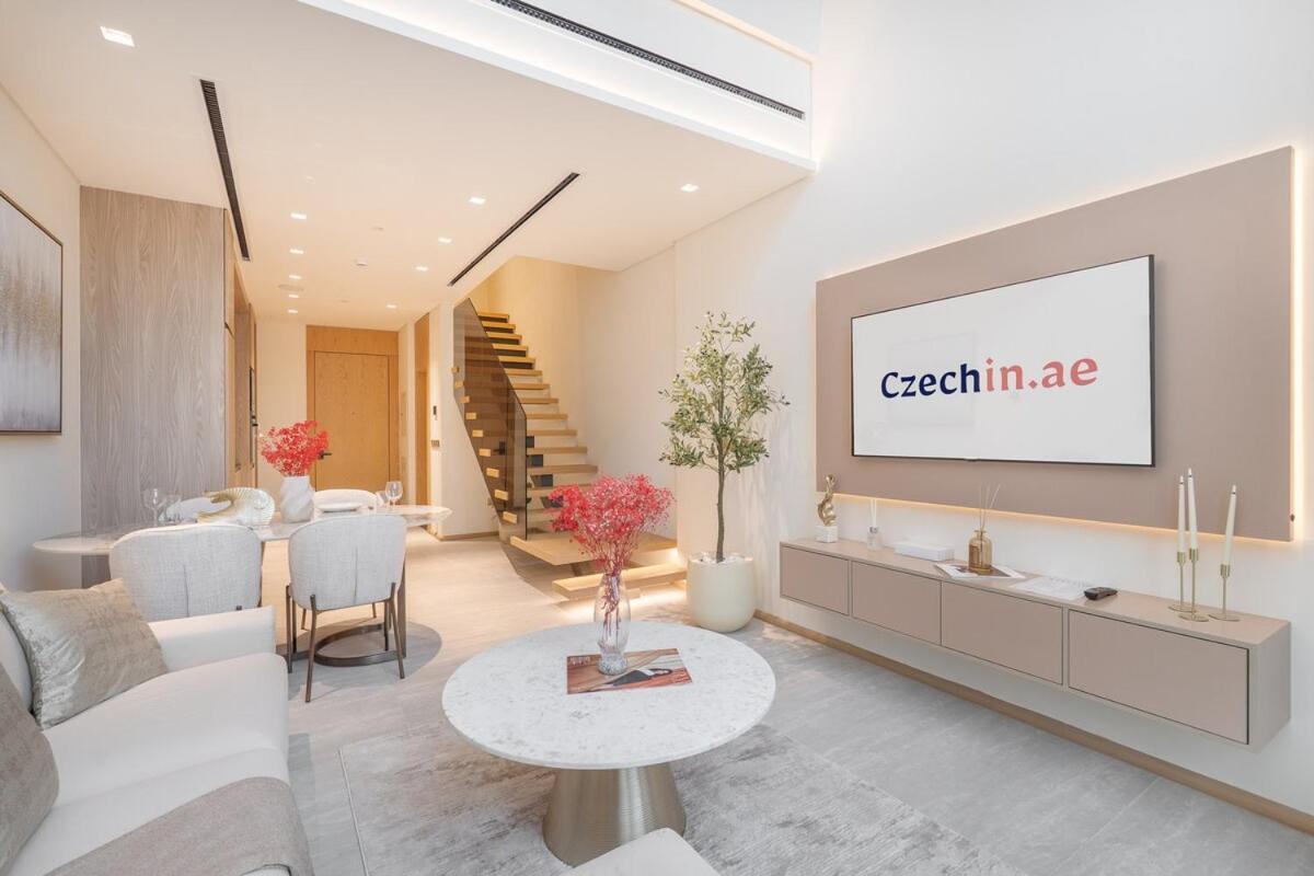 Apartment Elegant 1bhk By Czechin Luxe With Pool And Gym