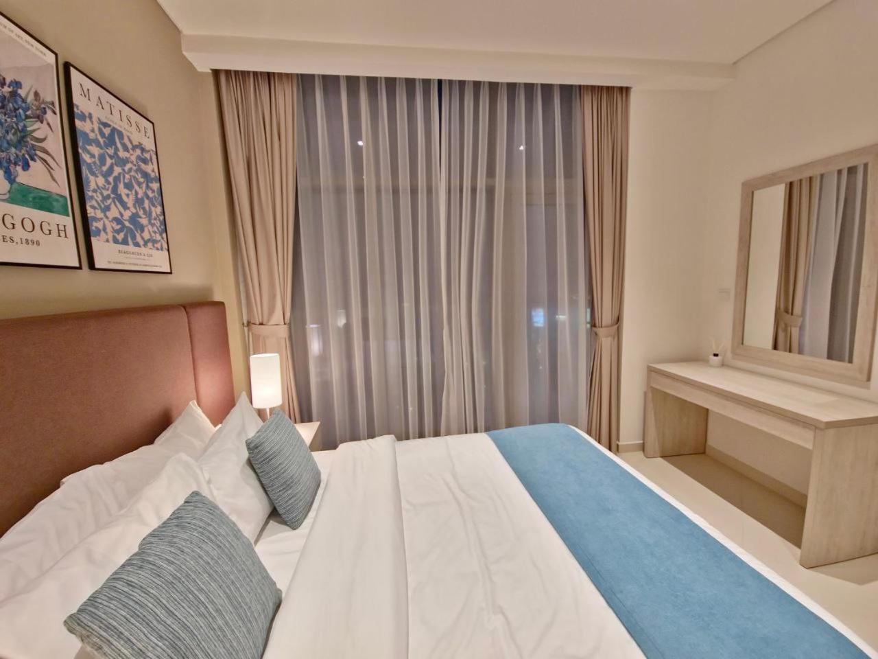 The Palm Hideaway Chic With Rooftop Vibes Managed By Sunnyhomes Daire