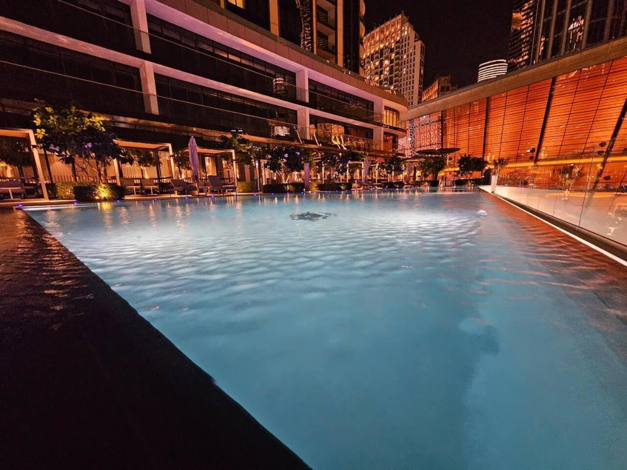 New Years Luxury Burj Khalifa And Fountain Views Apartment