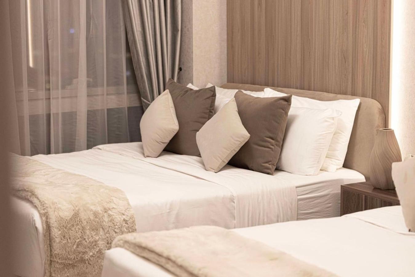 New Years Luxury Burj Khalifa And Fountain Views * Dubai