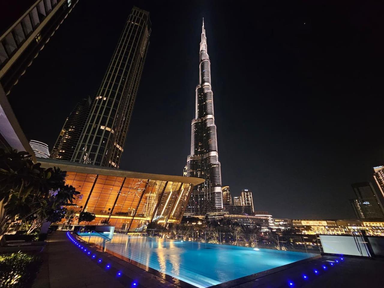 New Years Luxury Burj Khalifa And Fountain Views Dubai