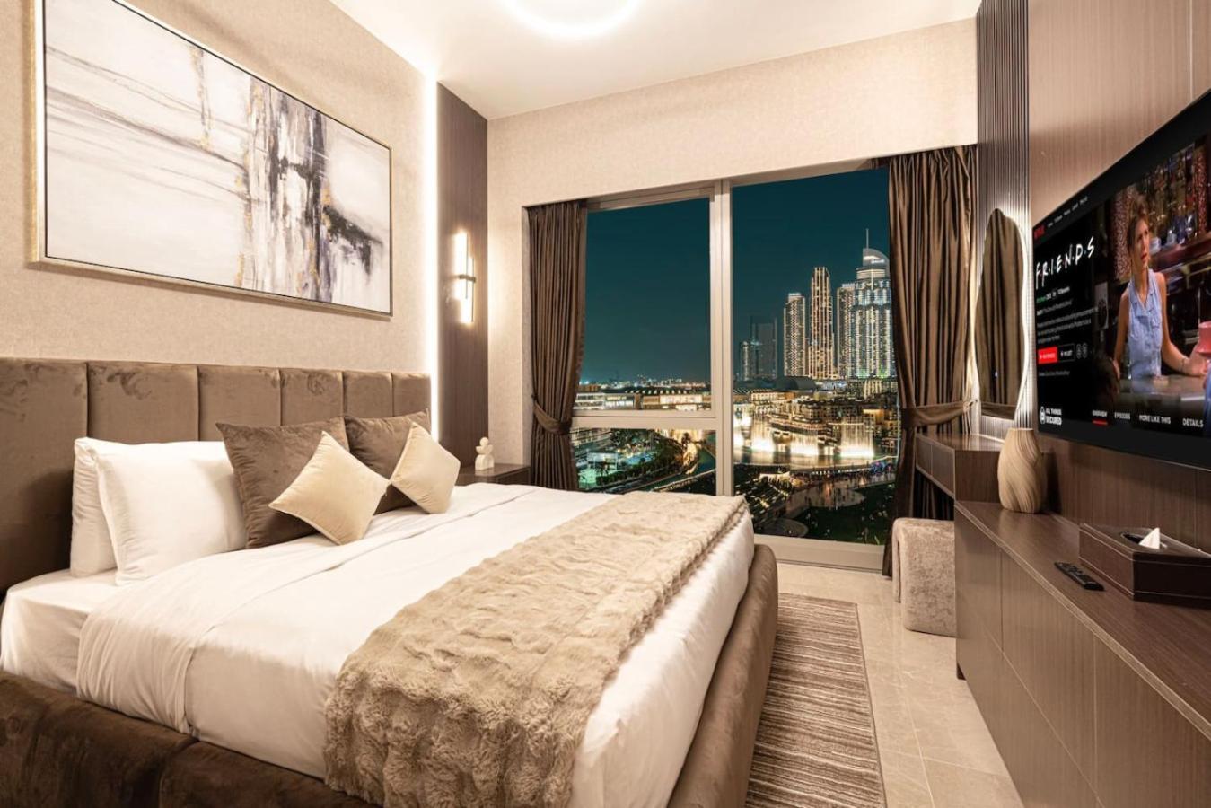 New Years Luxury Burj Khalifa And Fountain Views