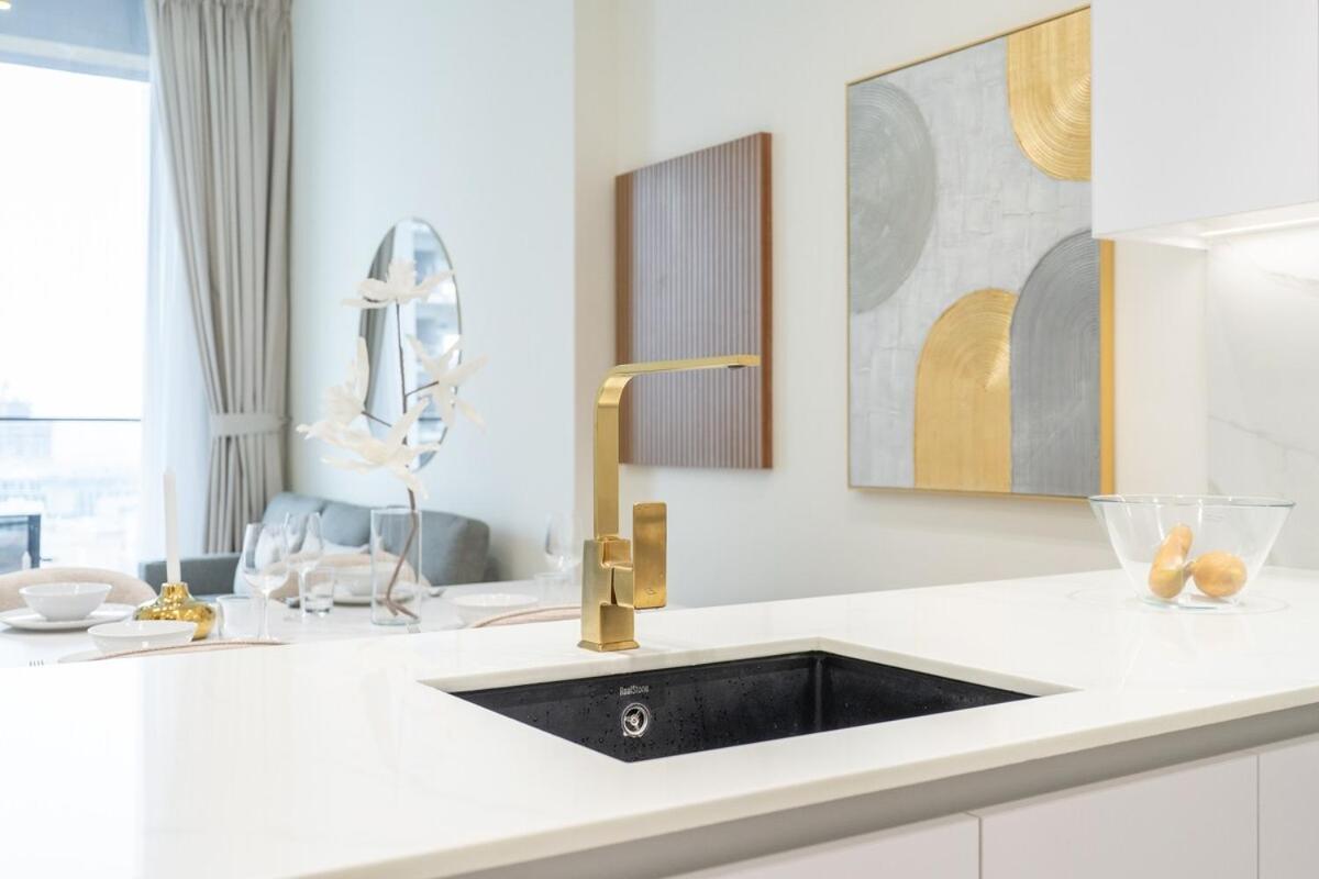 Stylish 1bhk By Czechin Pool & Gym Prime Jvc * Dubai