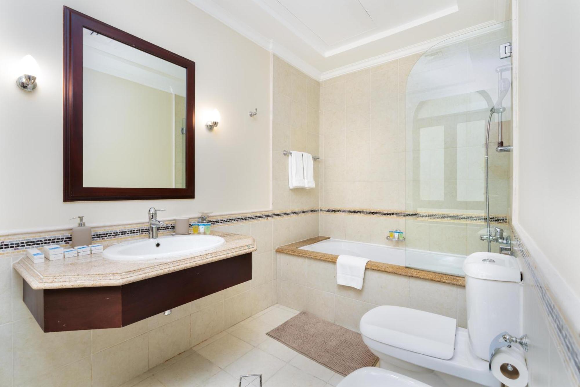 Samaya Vacation Homes - Luxury Villa Pool - Beach Access & Fishing Zone Villa *