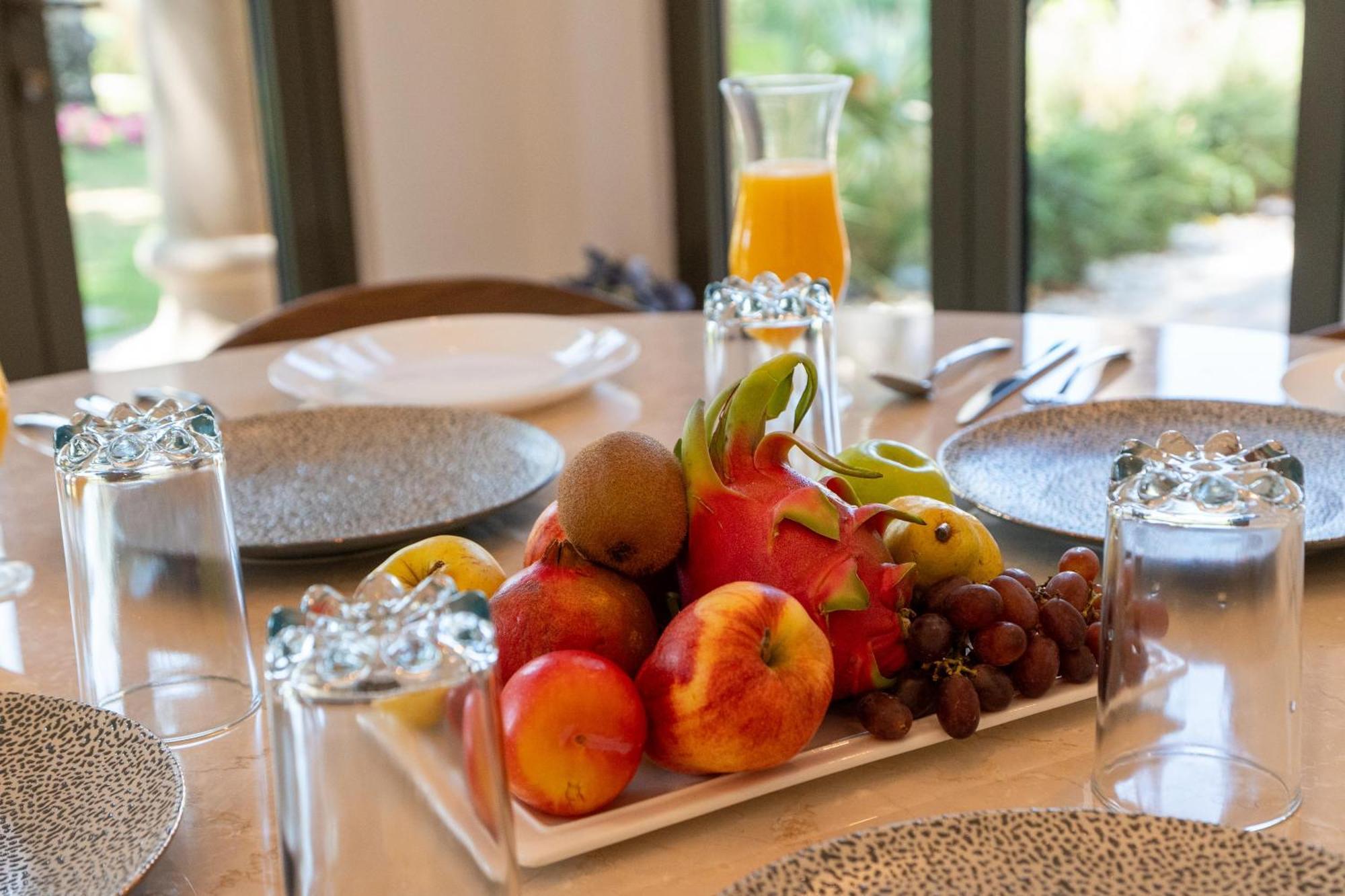 Villa Samaya Vacation Homes - Luxury Villa Pool - Beach Access & Fishing Zone Dubai