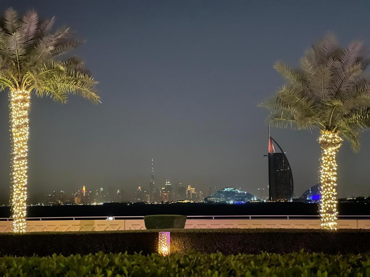 Cozy With Access In Palm Jumeirah * Dubai